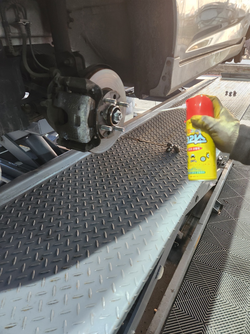 1948697120_KrjLG3QI_e0c24007bec42b1018dc6efbedaa2327f56c49ef.jpg 이미지크게보기