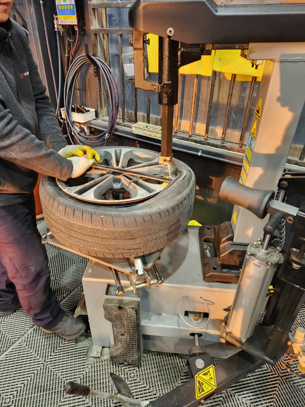 1948697120_QhjZznXV_a083501df83d37e5030fabb2c9afada68f9e88df.jpg 이미지크게보기