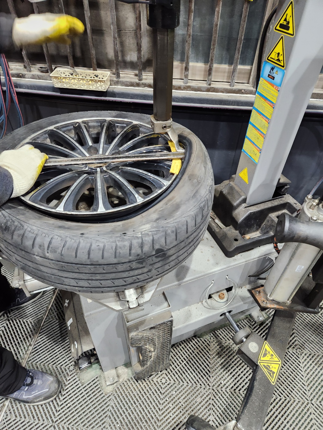 1948697120_U5LED7xF_2fdd23ad58d73de56ebed19c2fc494dd7a68e227.jpg 이미지크게보기