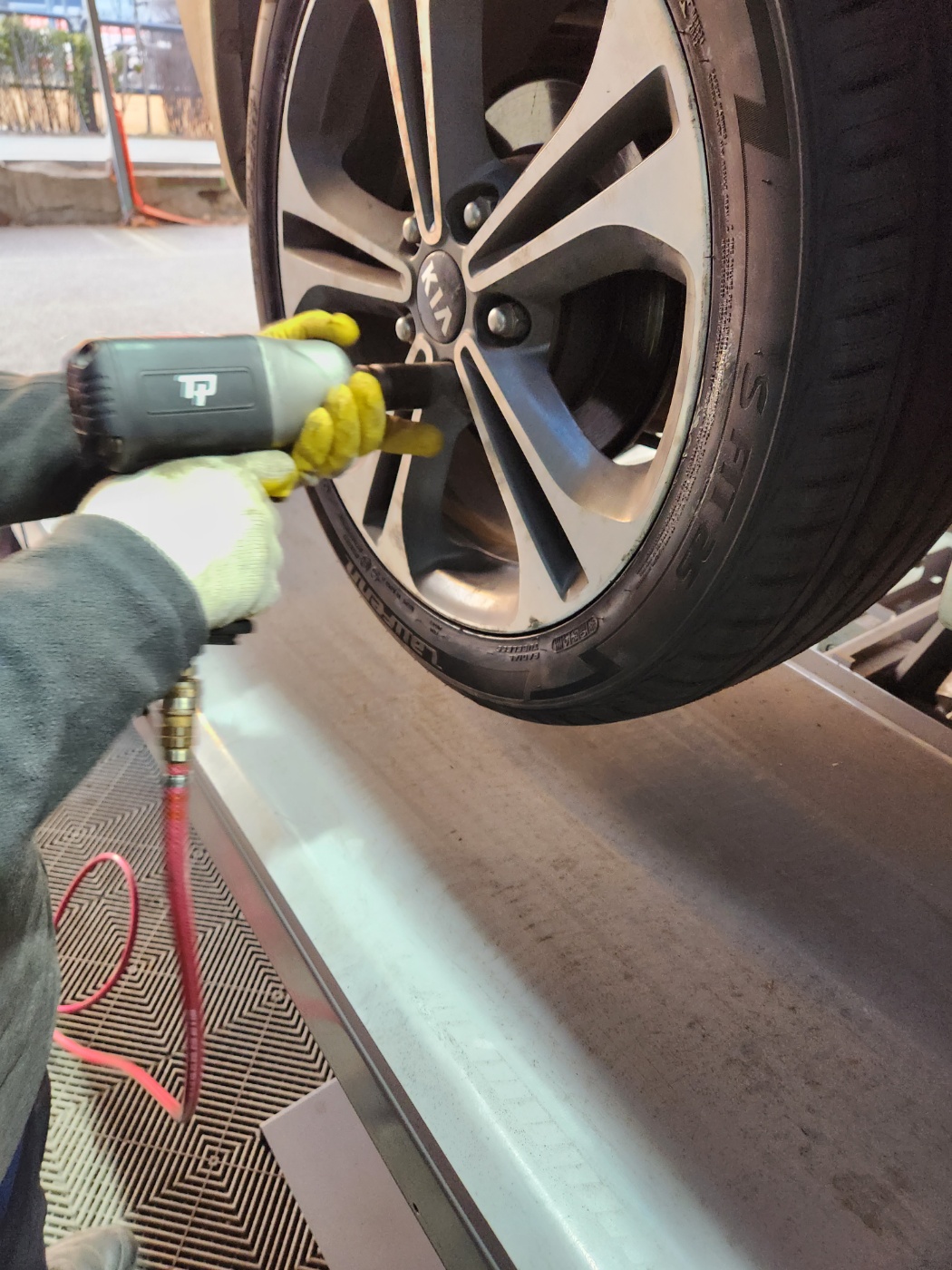 1948697120_cNsYIlxQ_b2d43cefe1a9ab0942fe875ab297e1002501c007.jpg 이미지크게보기