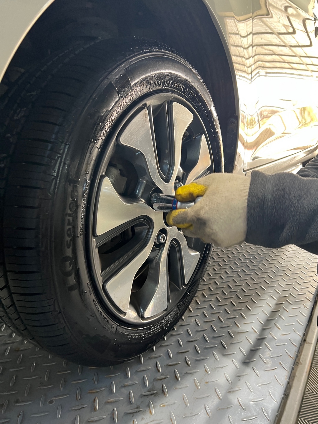 1948697120_eiDKNq8w_b54de718ef21585b9365864d1df6c59ab1123bc5.jpg 이미지크게보기