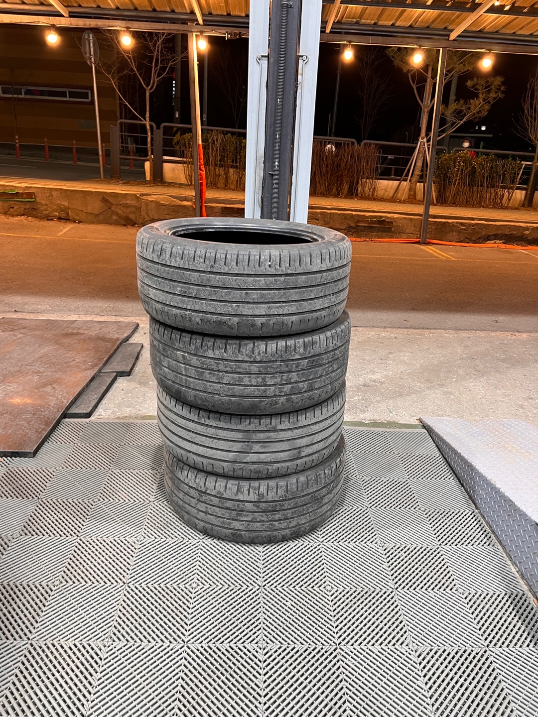 1948697120_i7gJXeRF_fe76c88e966ab0275209de4e0c2dc8c1c0d1be26.jpg 이미지크게보기