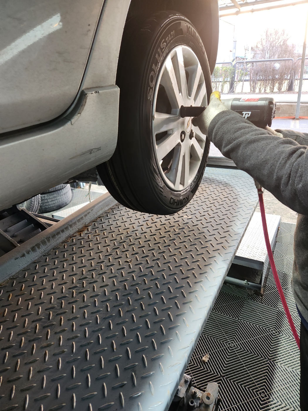 1948697120_pdqiUlAR_ad7932c10118a0351dcadcb222e30ba2bdc6b5cb.jpg 이미지크게보기