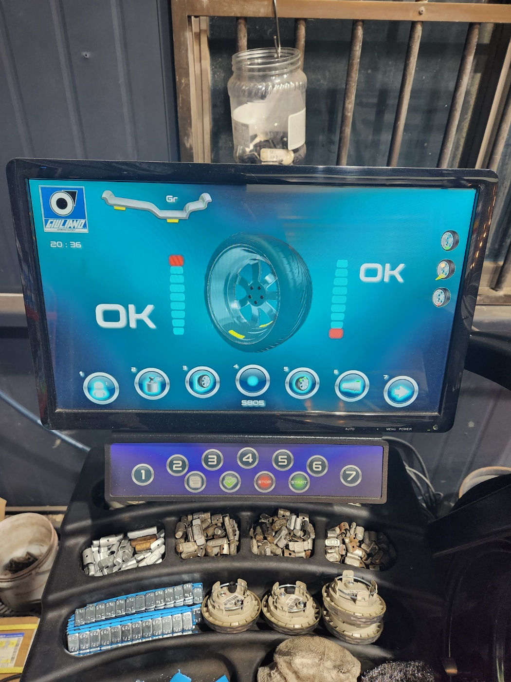 /user/k/kingkongtire/editor/2304/90ee3fef80bb2a35ea1d7a48f7b80d3f_1682823917_9111.jpg 이미지크게보기