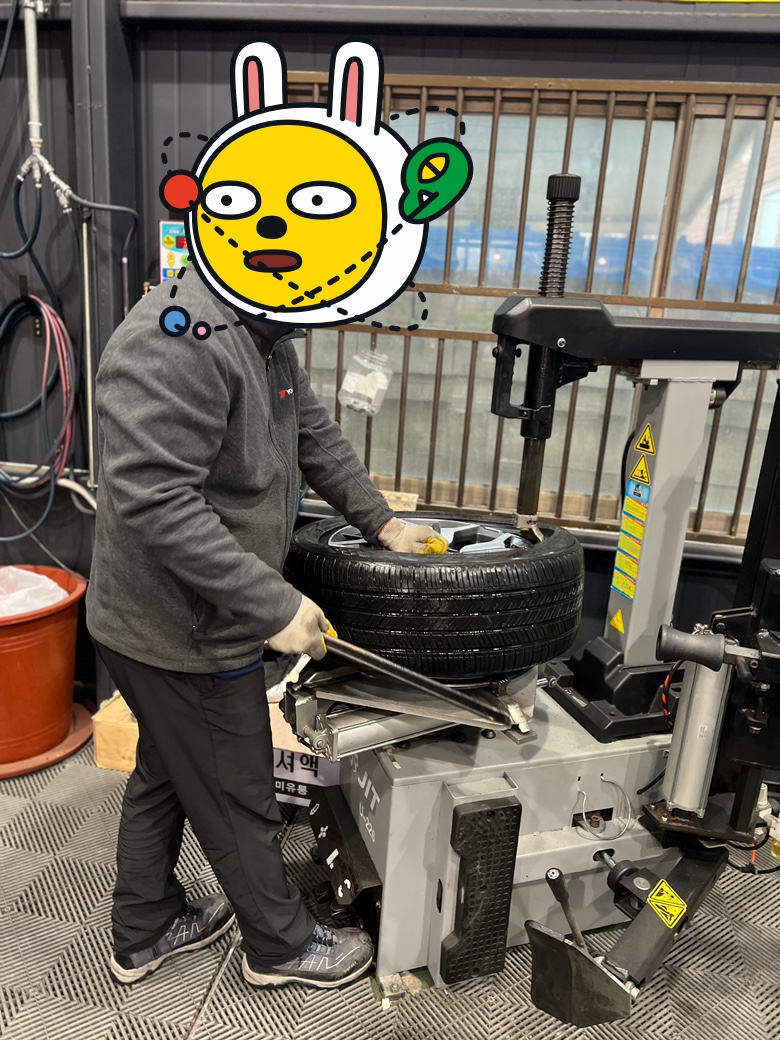 /user/k/kingkongtire/editor/2304/90ee3fef80bb2a35ea1d7a48f7b80d3f_1682823977_3939.jpg 이미지크게보기