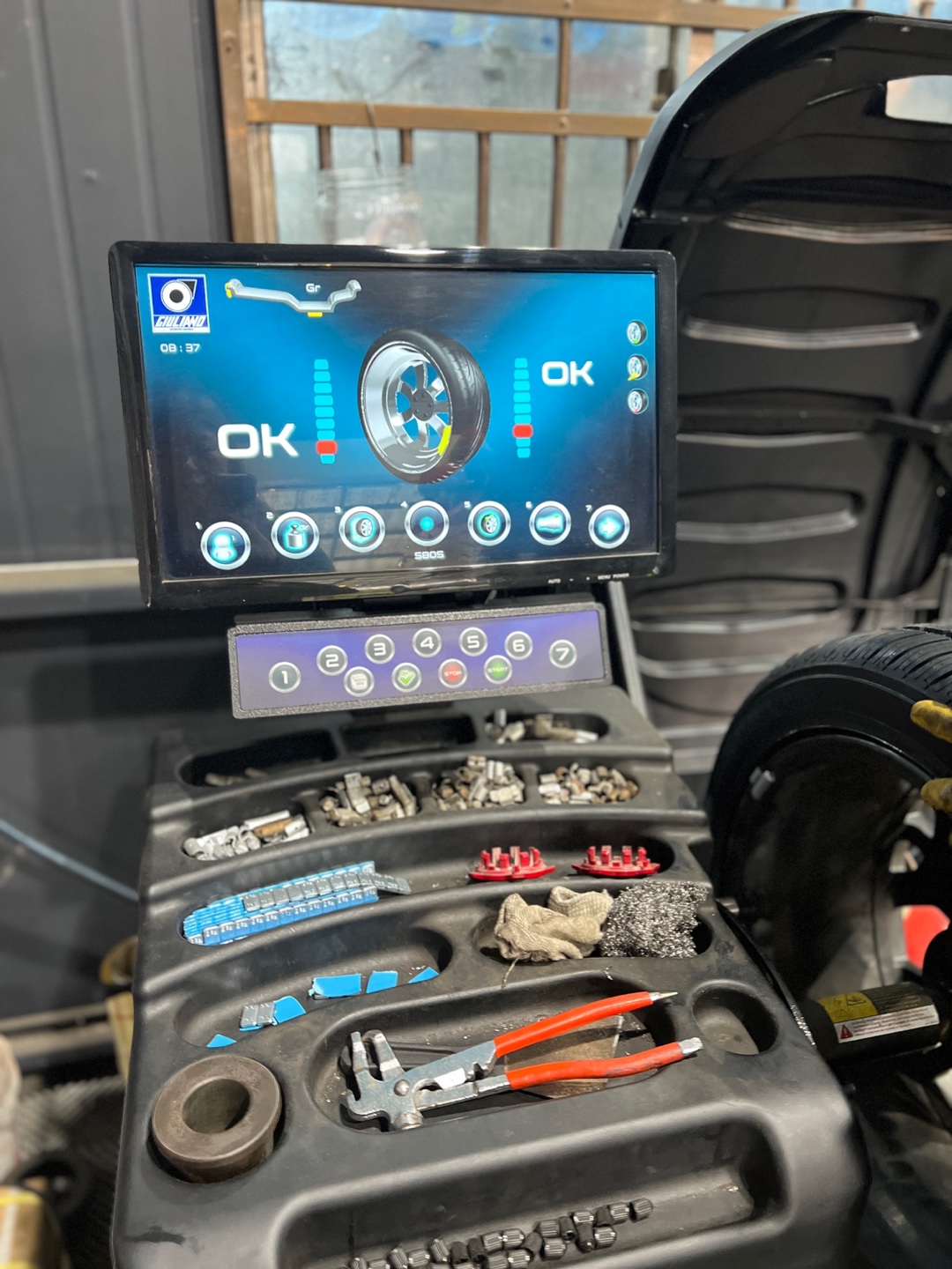 /user/k/kingkongtire/editor/2304/90ee3fef80bb2a35ea1d7a48f7b80d3f_1682823977_4879.jpg 이미지크게보기