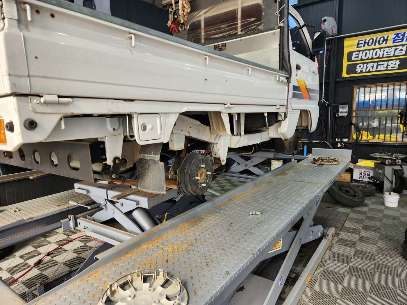 /user/k/kingkongtire/editor/2304/90ee3fef80bb2a35ea1d7a48f7b80d3f_1682824229_5025.jpg 이미지크게보기