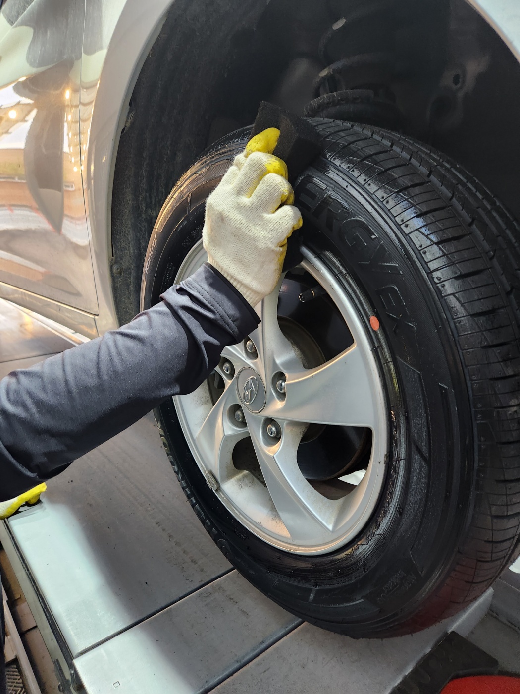 /user/k/kingkongtire/editor/2304/90ee3fef80bb2a35ea1d7a48f7b80d3f_1682825038_1015.jpg 이미지크게보기