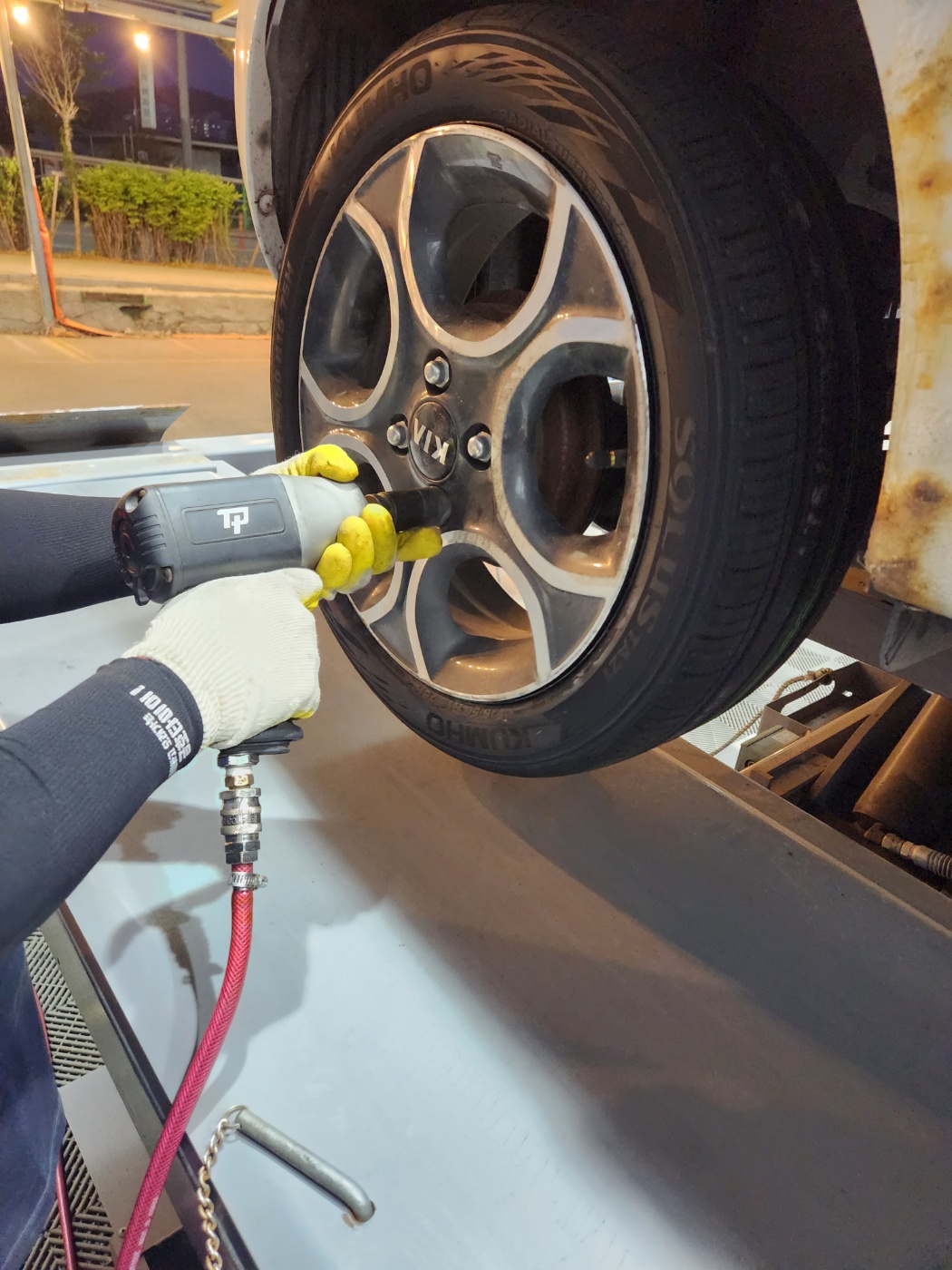 /user/k/kingkongtire/editor/2304/90ee3fef80bb2a35ea1d7a48f7b80d3f_1682825683_3578.jpg 이미지크게보기