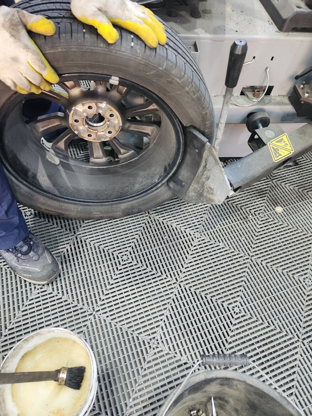 /user/k/kingkongtire/editor/2305/0967bde385905c15312bede2d95c3e62_1683104148_5366.jpg 이미지크게보기