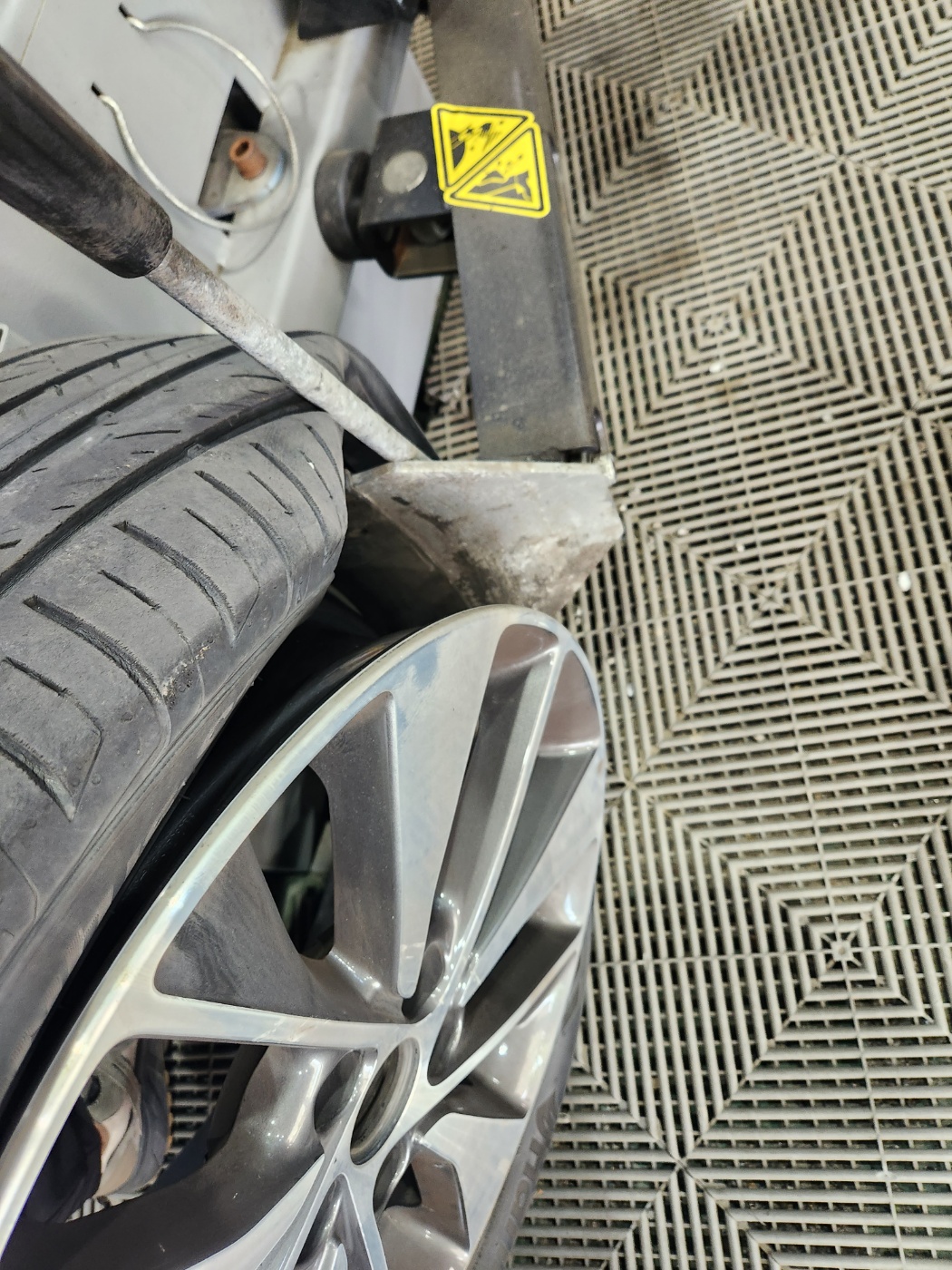 /user/k/kingkongtire/editor/2305/1424f67056bb6a2026331344791dbedb_1685059436_2862.jpg 이미지크게보기