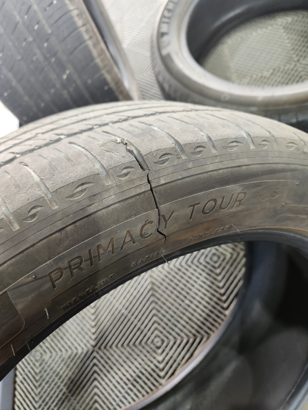 /user/k/kingkongtire/editor/2305/5d9a74920adecd16842807ed4f2bfdab_1684653305_4687.jpg 이미지크게보기