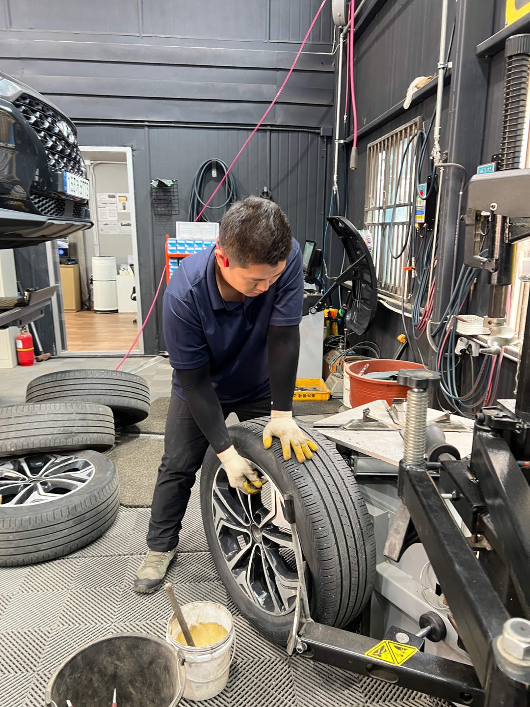 /user/k/kingkongtire/editor/2305/63184ffcaf69182764b25ae2b3d0e96a_1683861195_0395.jpg 이미지크게보기