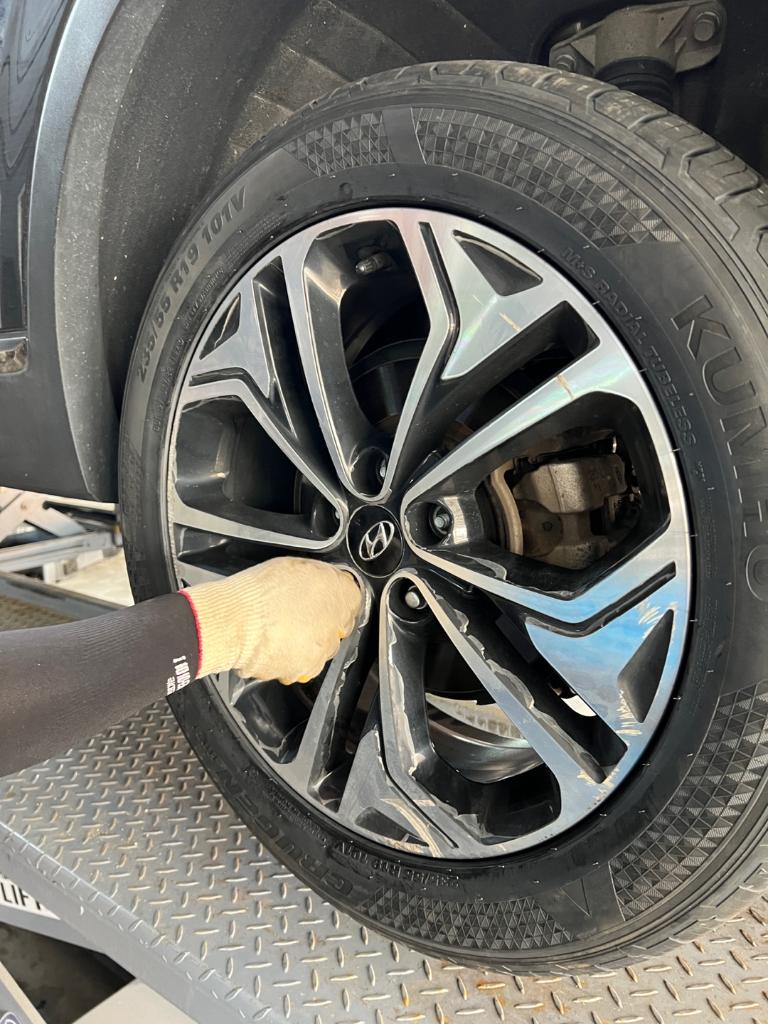 /user/k/kingkongtire/editor/2305/63184ffcaf69182764b25ae2b3d0e96a_1683861195_7716.jpg 이미지크게보기