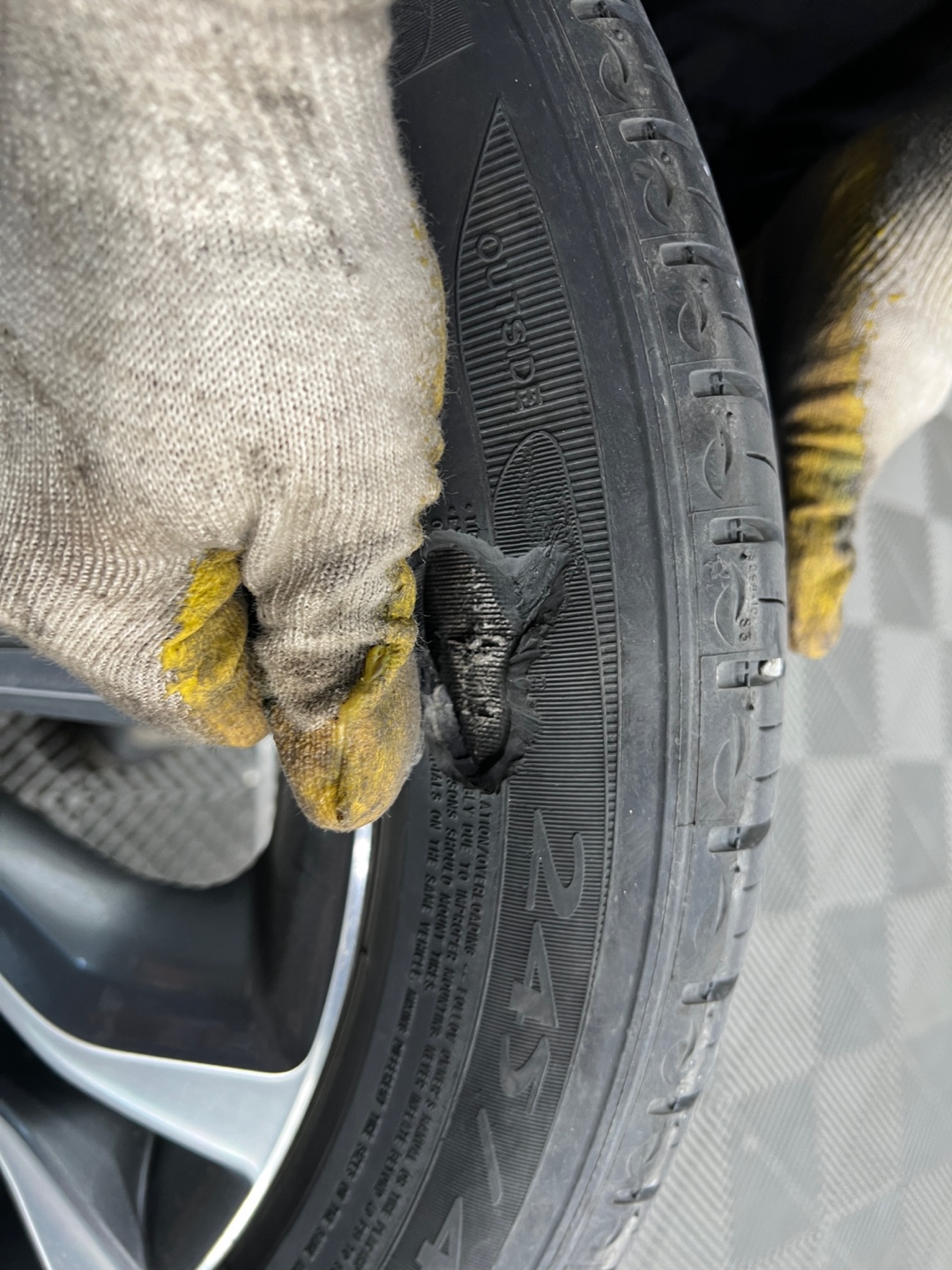 /user/k/kingkongtire/editor/2306/1738874440801f261f646918c8ec1777_1686043211_8579.jpg 이미지크게보기