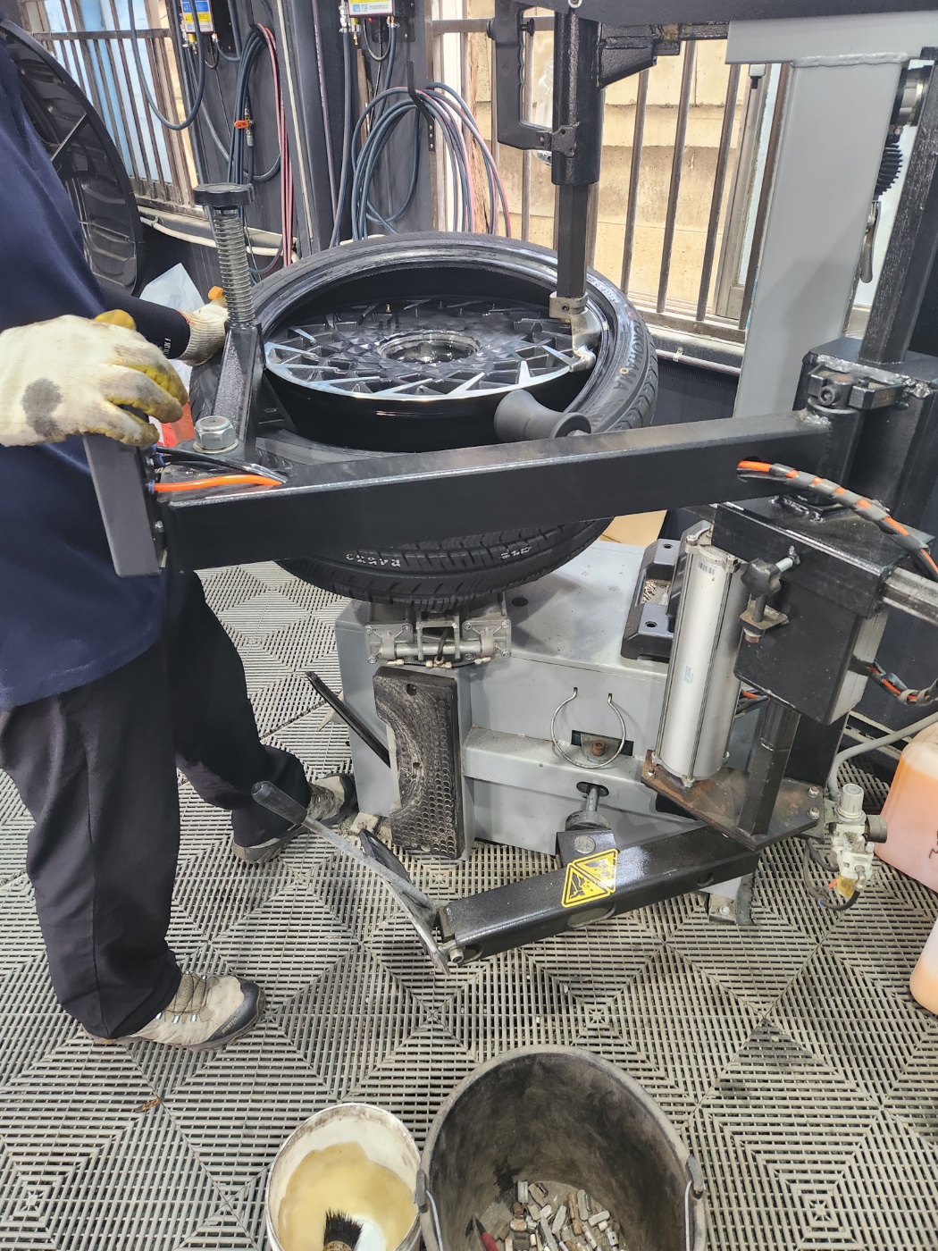 /user/k/kingkongtire/editor/2306/89f8101230112755a2114e87e5743a2e_1686807737_8655.jpg 이미지크게보기