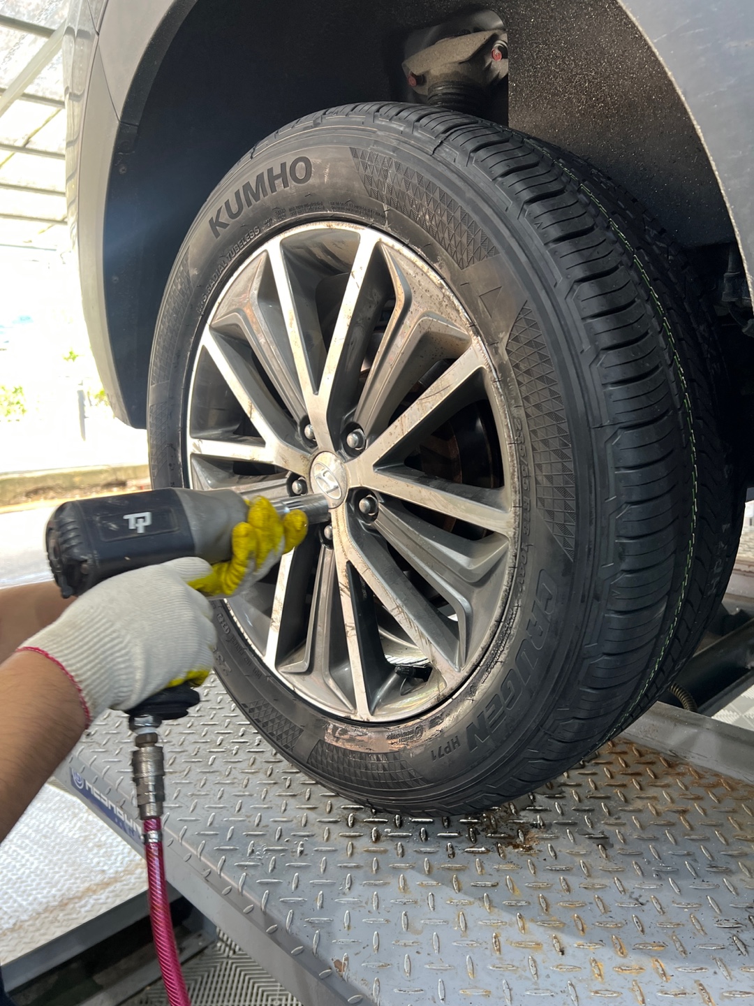 /user/k/kingkongtire/editor/2307/052d3cf979266022eb41b00906e6f17c_1689564237_7081.jpg 이미지크게보기