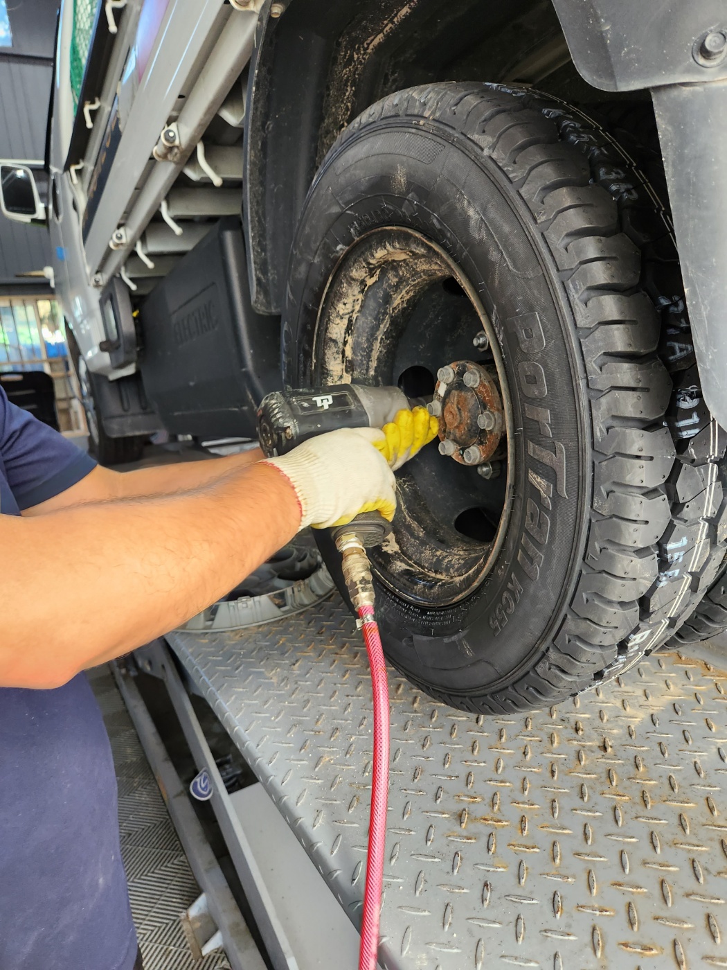 /user/k/kingkongtire/editor/2307/052d3cf979266022eb41b00906e6f17c_1689578786_0674.jpg 이미지크게보기