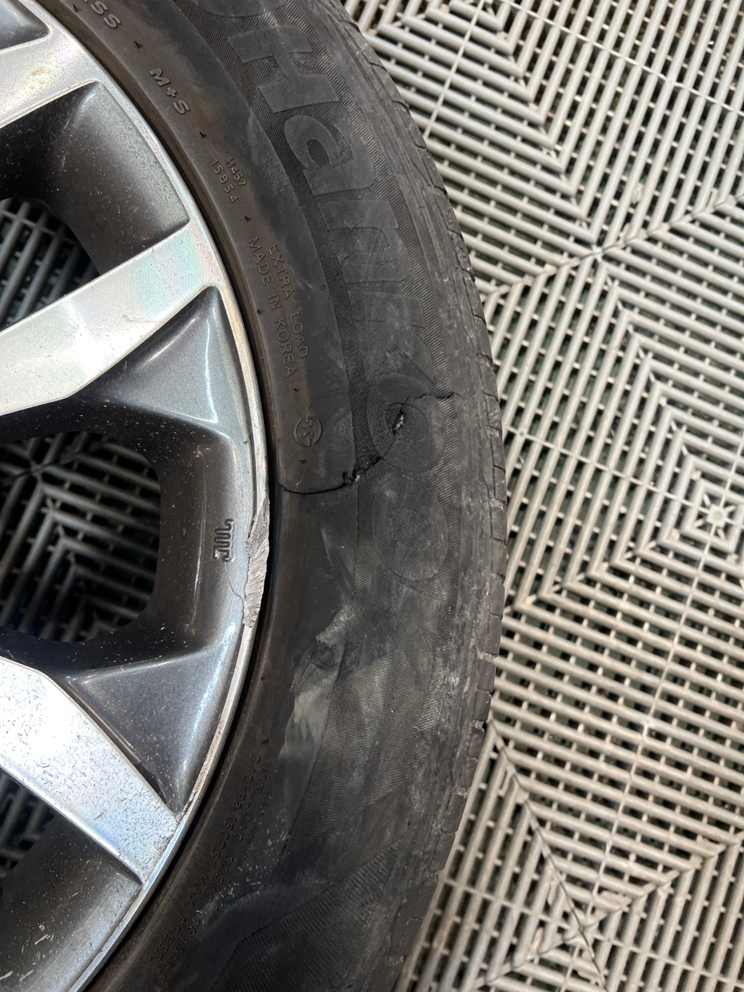 /user/k/kingkongtire/editor/2307/223b47ba43380105bb89e4f5871a9b2d_1690519138_9726.jpg 이미지크게보기