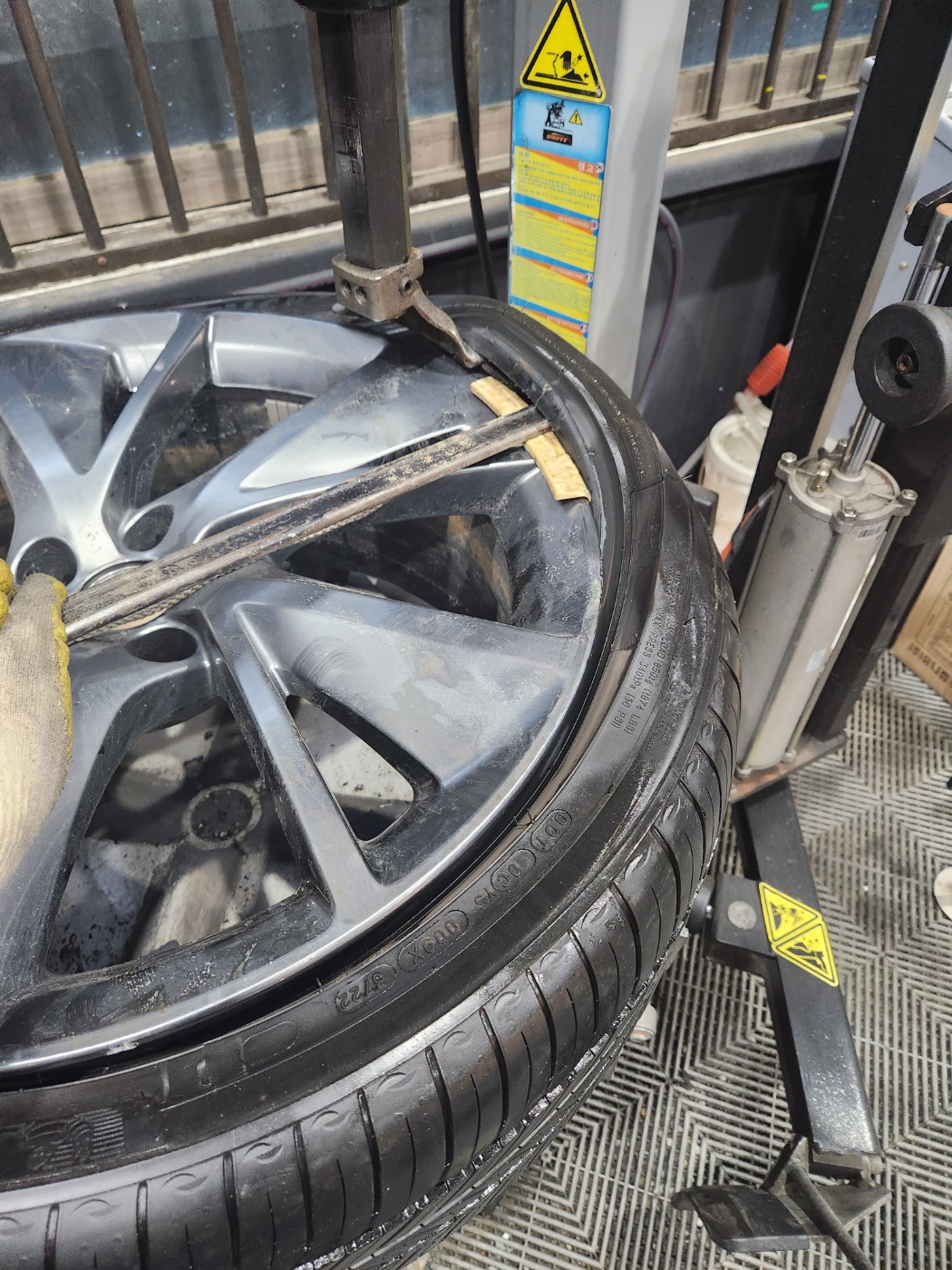 /user/k/kingkongtire/editor/2307/52e17db5530108f6896783bb18d9e3b4_1690156344_3178.jpg 이미지크게보기