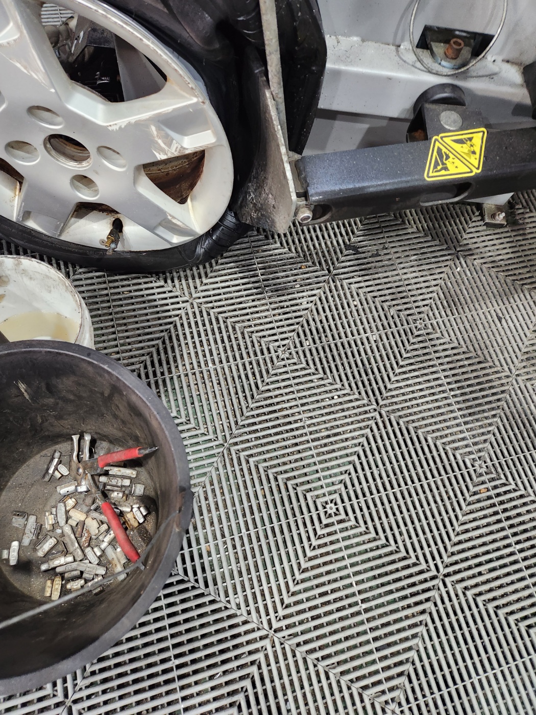 /user/k/kingkongtire/editor/2307/868358b00e87743fcc64e23f1030fd8b_1689671464_017.jpg 이미지크게보기