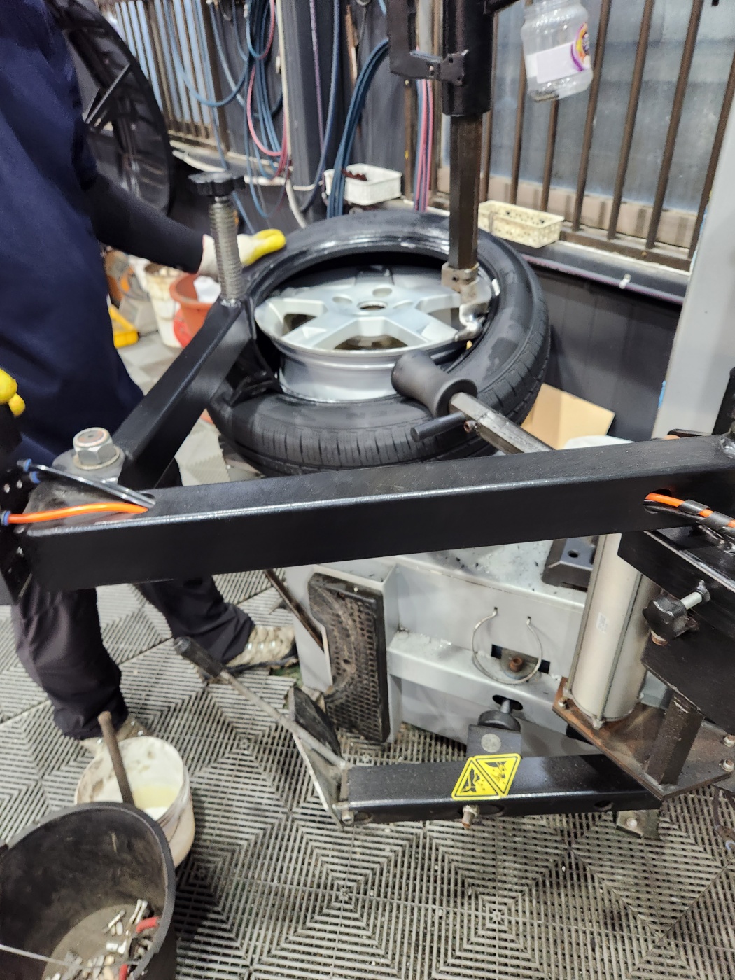 /user/k/kingkongtire/editor/2307/868358b00e87743fcc64e23f1030fd8b_1689671464_378.jpg 이미지크게보기