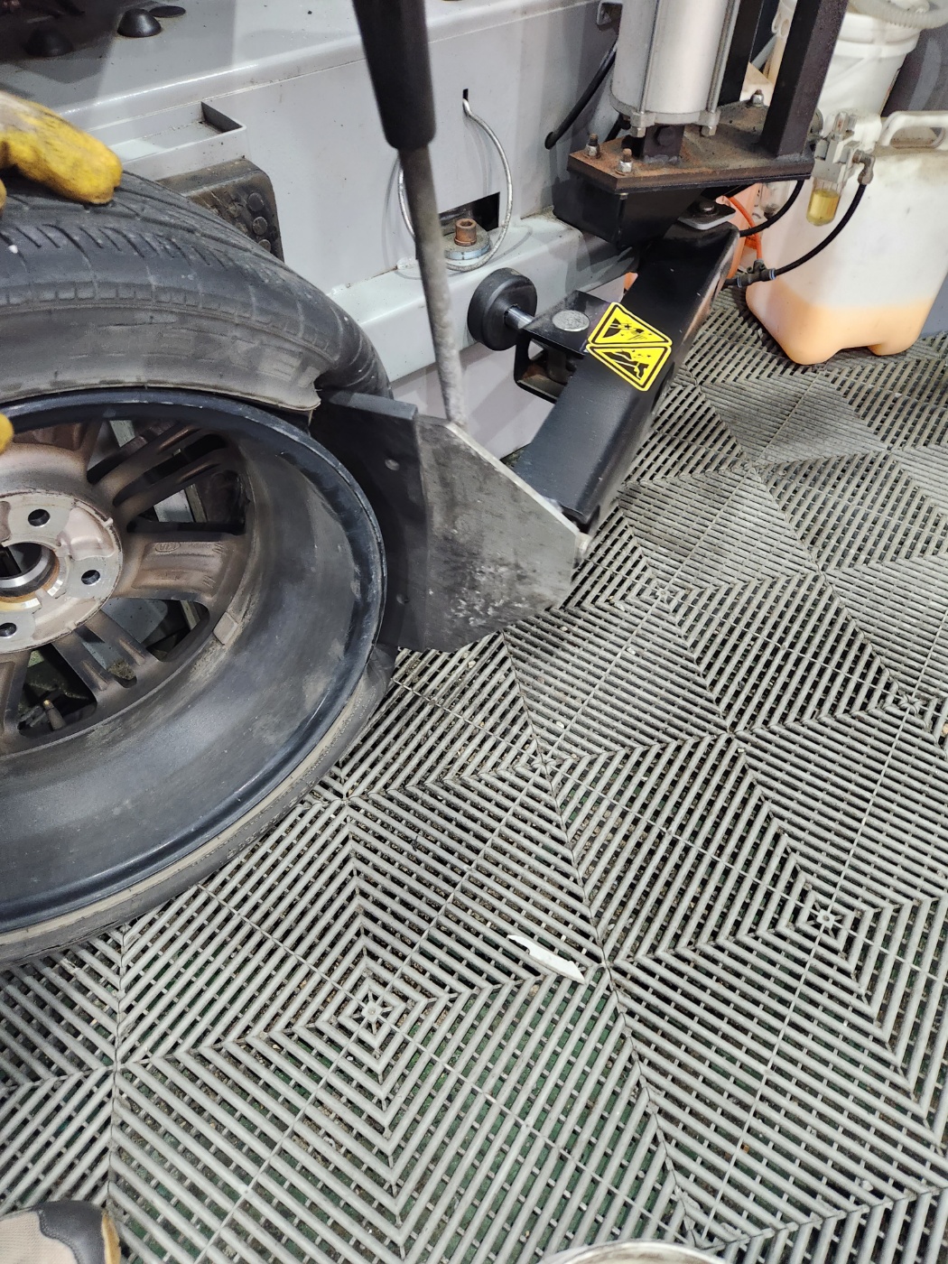 /user/k/kingkongtire/editor/2307/a85c6237ca7915cfb083f68a5fd1cec2_1688178179_3185.jpg 이미지크게보기