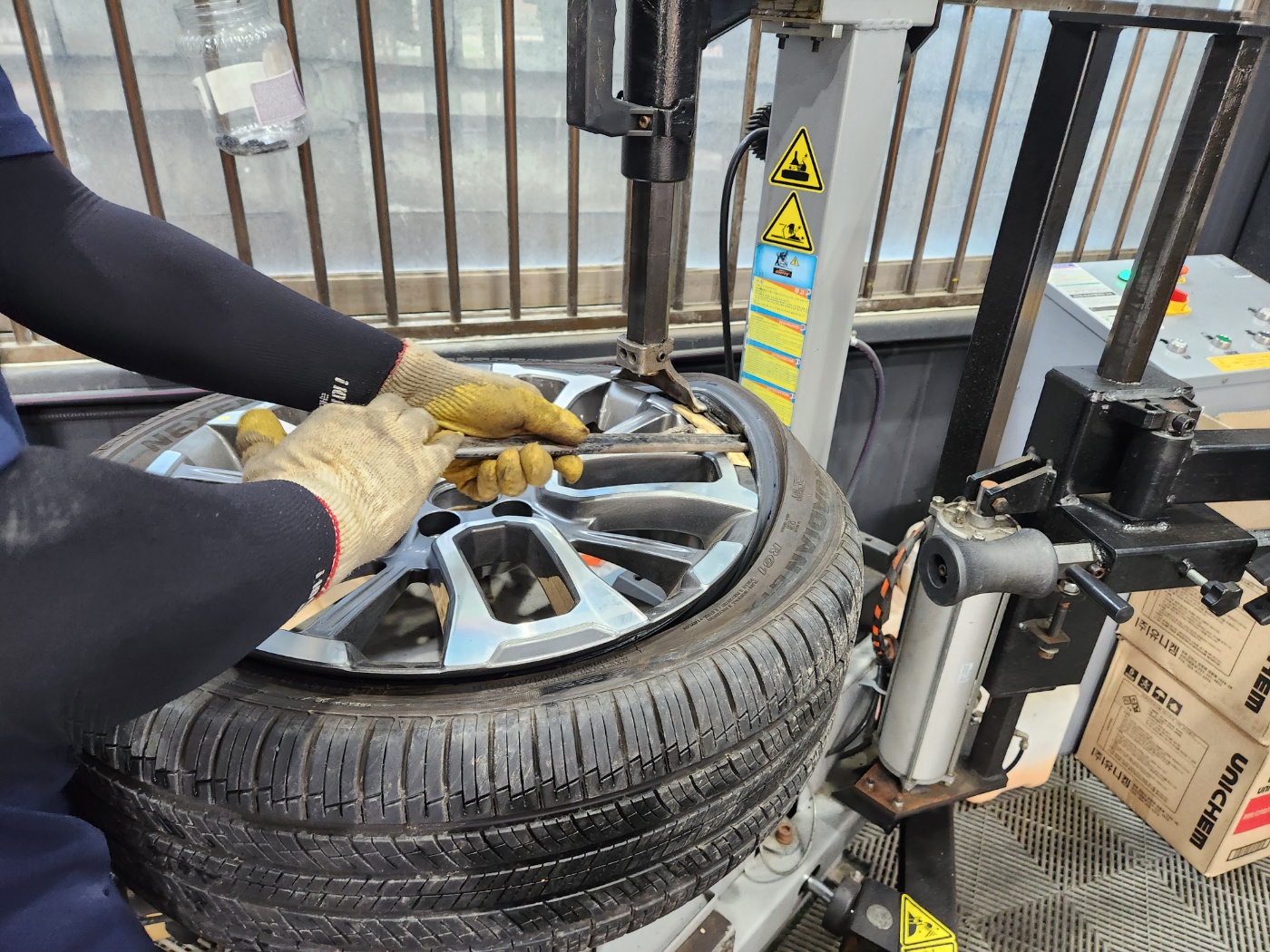 /user/k/kingkongtire/editor/2307/fdbfd8211bd9c836340d4f6b30cc5edc_1689488037_1191.jpg 이미지크게보기