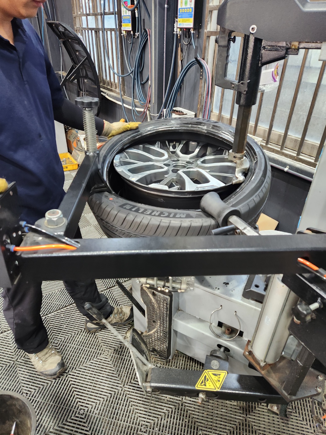 /user/k/kingkongtire/editor/2307/fdbfd8211bd9c836340d4f6b30cc5edc_1689488037_2641.jpg 이미지크게보기