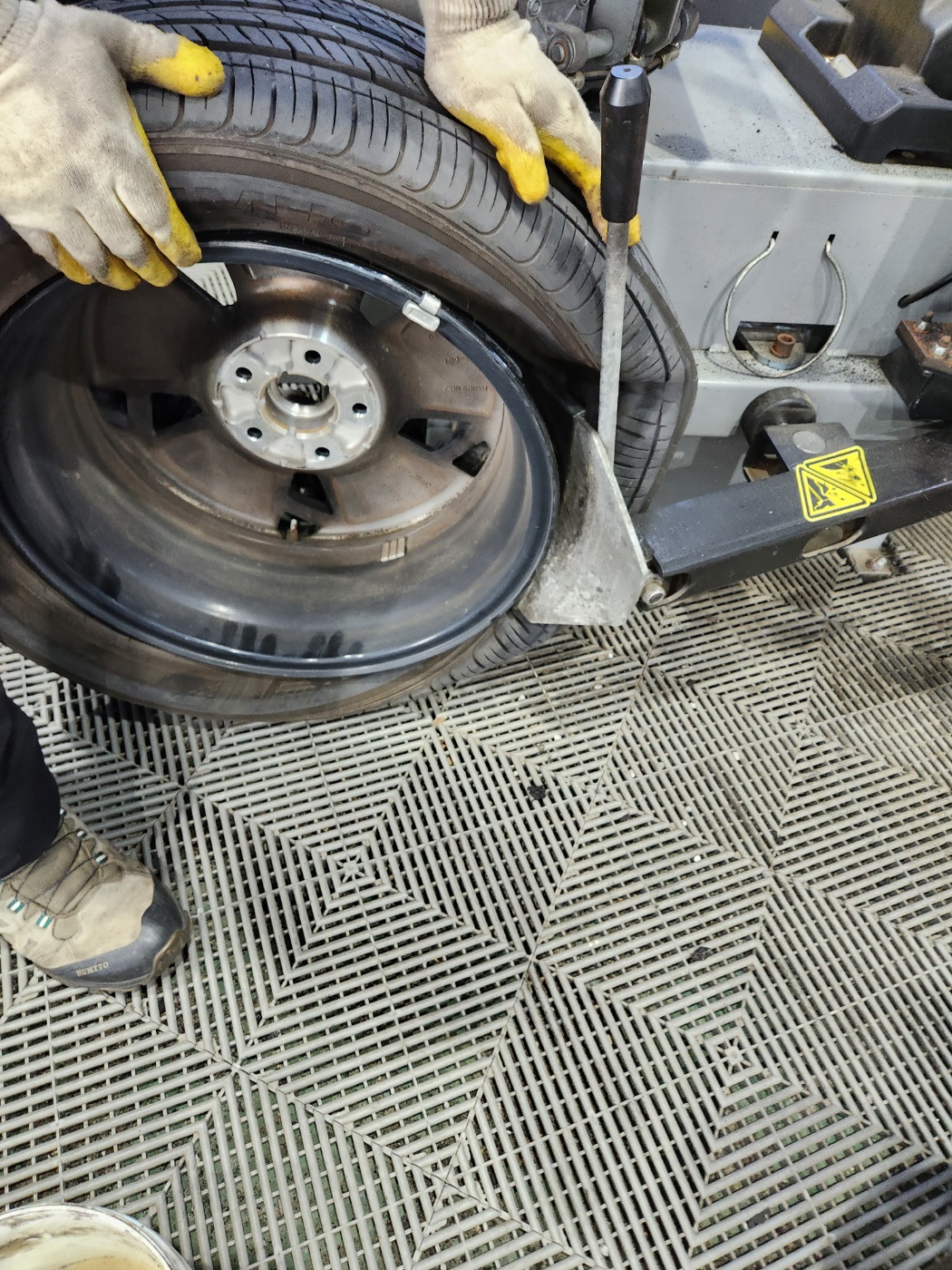 /user/k/kingkongtire/editor/2308/1008924816f7bc01e1ccf24016aed975_1691311141_2349.jpg 이미지크게보기