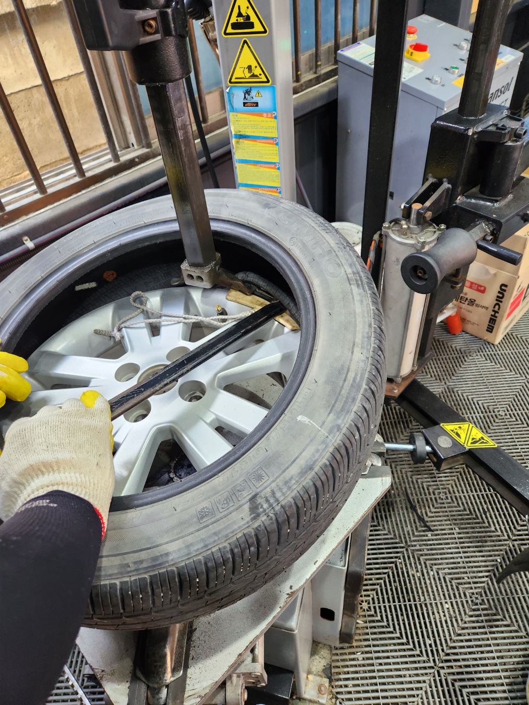 /user/k/kingkongtire/editor/2308/4c8ea99ac93fa7f65a95a73cc468a8b0_1691110079_179.jpg 이미지크게보기