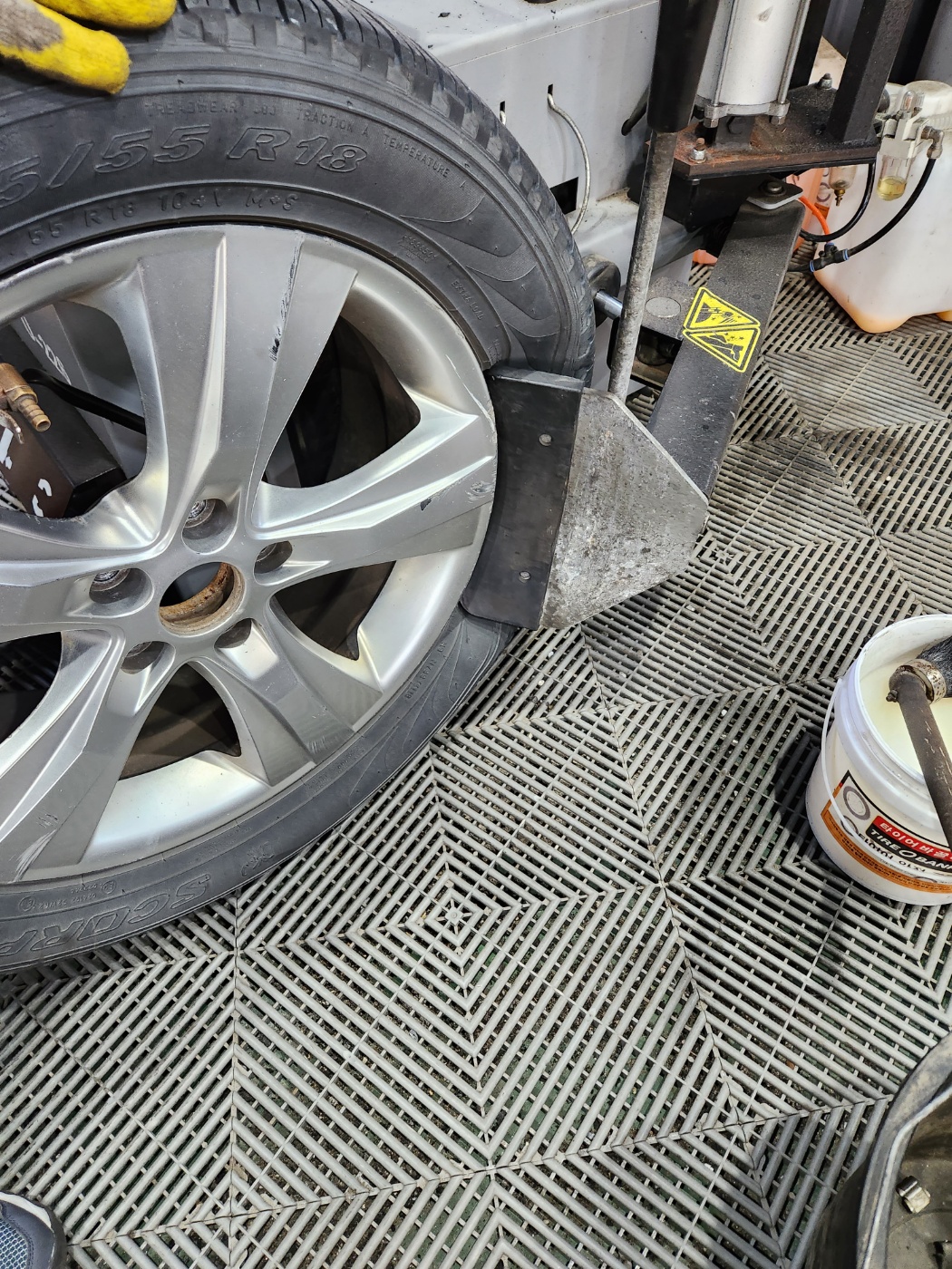 /user/k/kingkongtire/editor/2308/68c21aeb330399a7fcfe2f7f00b2d1e0_1693032866_3143.jpg 이미지크게보기