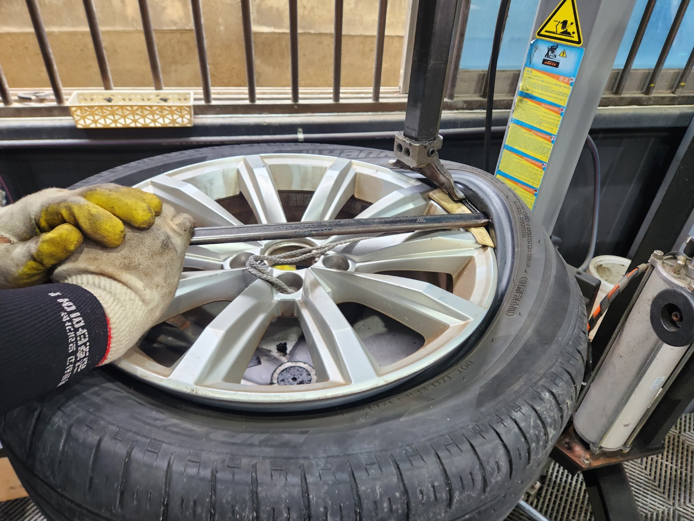 /user/k/kingkongtire/editor/2308/98d9c29745b6cd905ecbc361632be697_1691729055_1582.jpg 이미지크게보기