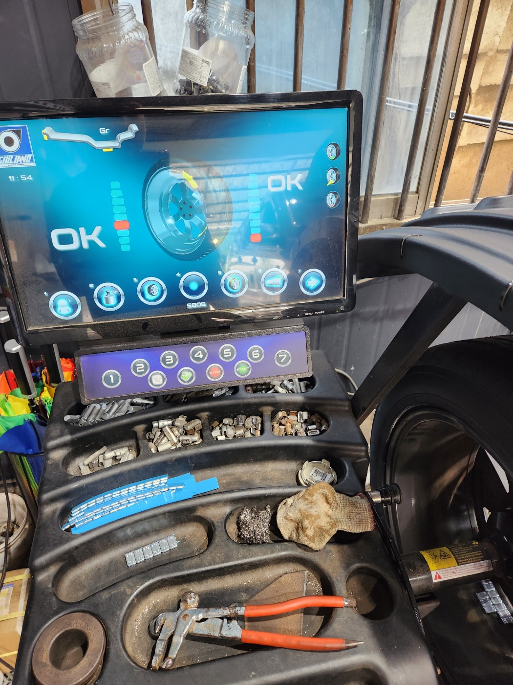 /user/k/kingkongtire/editor/2308/98d9c29745b6cd905ecbc361632be697_1691729055_4092.jpg 이미지크게보기