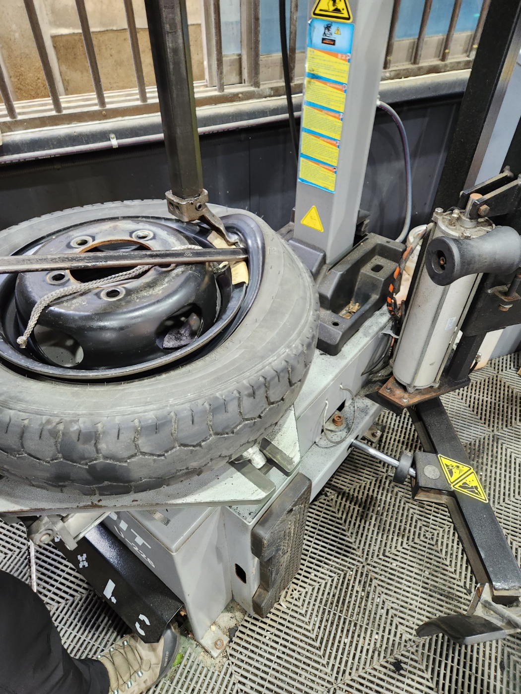 /user/k/kingkongtire/editor/2308/98d9c29745b6cd905ecbc361632be697_1691741602_9767.jpg 이미지크게보기