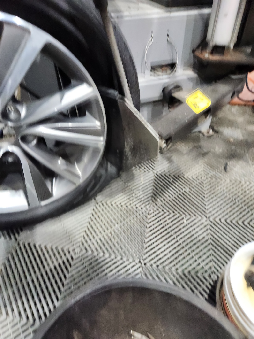 /user/k/kingkongtire/editor/2308/b95ec5580b5368972cc97945f072d348_1693352343_0779.jpg 이미지크게보기