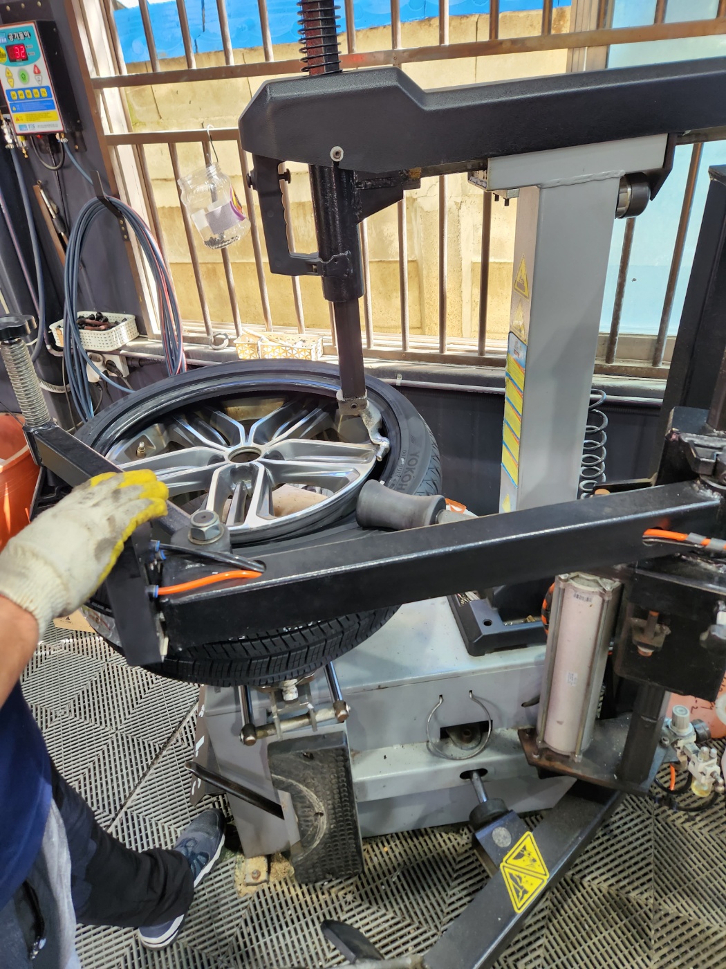 /user/k/kingkongtire/editor/2309/184fe4a8030d4994eacec38d798eff86_1695610874_0115.jpg 이미지크게보기