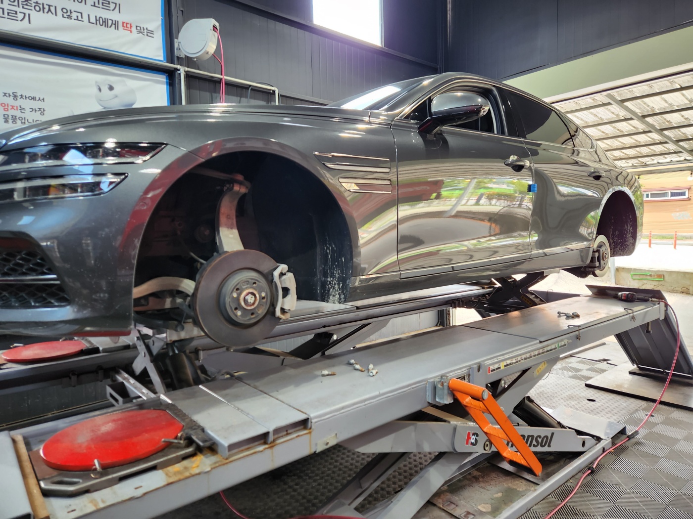 /user/k/kingkongtire/editor/2309/30e76965d1a3ce2976f5838bd1ba0dba_1695112995_04.jpg 이미지크게보기