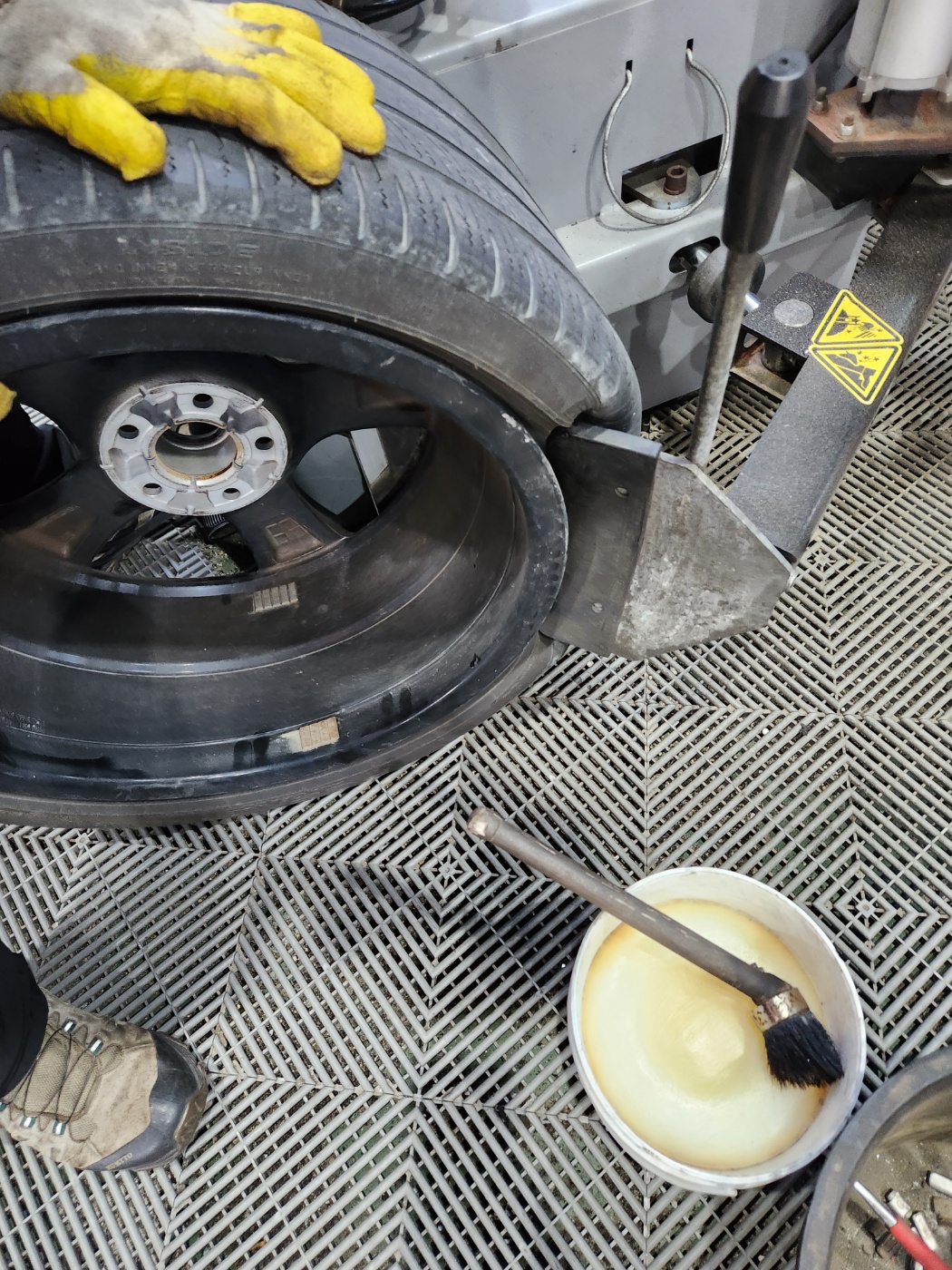 /user/k/kingkongtire/editor/2309/30e76965d1a3ce2976f5838bd1ba0dba_1695112995_1667.jpg 이미지크게보기