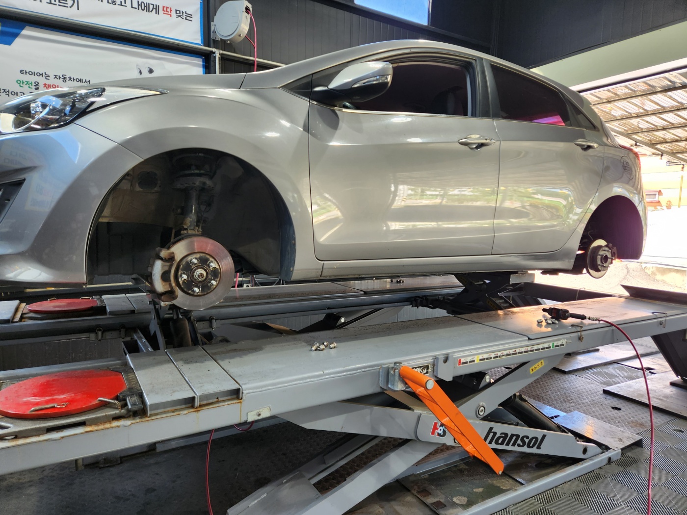 /user/k/kingkongtire/editor/2309/51c7dde6e7bf4dcb1db7ab7fbb0b93c4_1694051482_7953.jpg 이미지크게보기