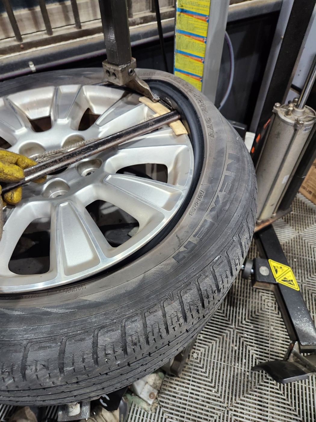 /user/k/kingkongtire/editor/2309/bd0b5143dae3342c41f359ac295fe217_1694947865_5164.jpg 이미지크게보기