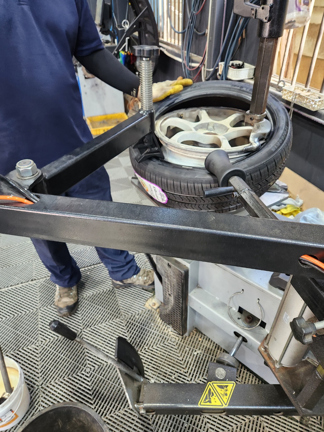 /user/k/kingkongtire/editor/2309/c79f57ac9d0a74dad4ad2f8c3ca34549_1696042863_9594.jpg 이미지크게보기