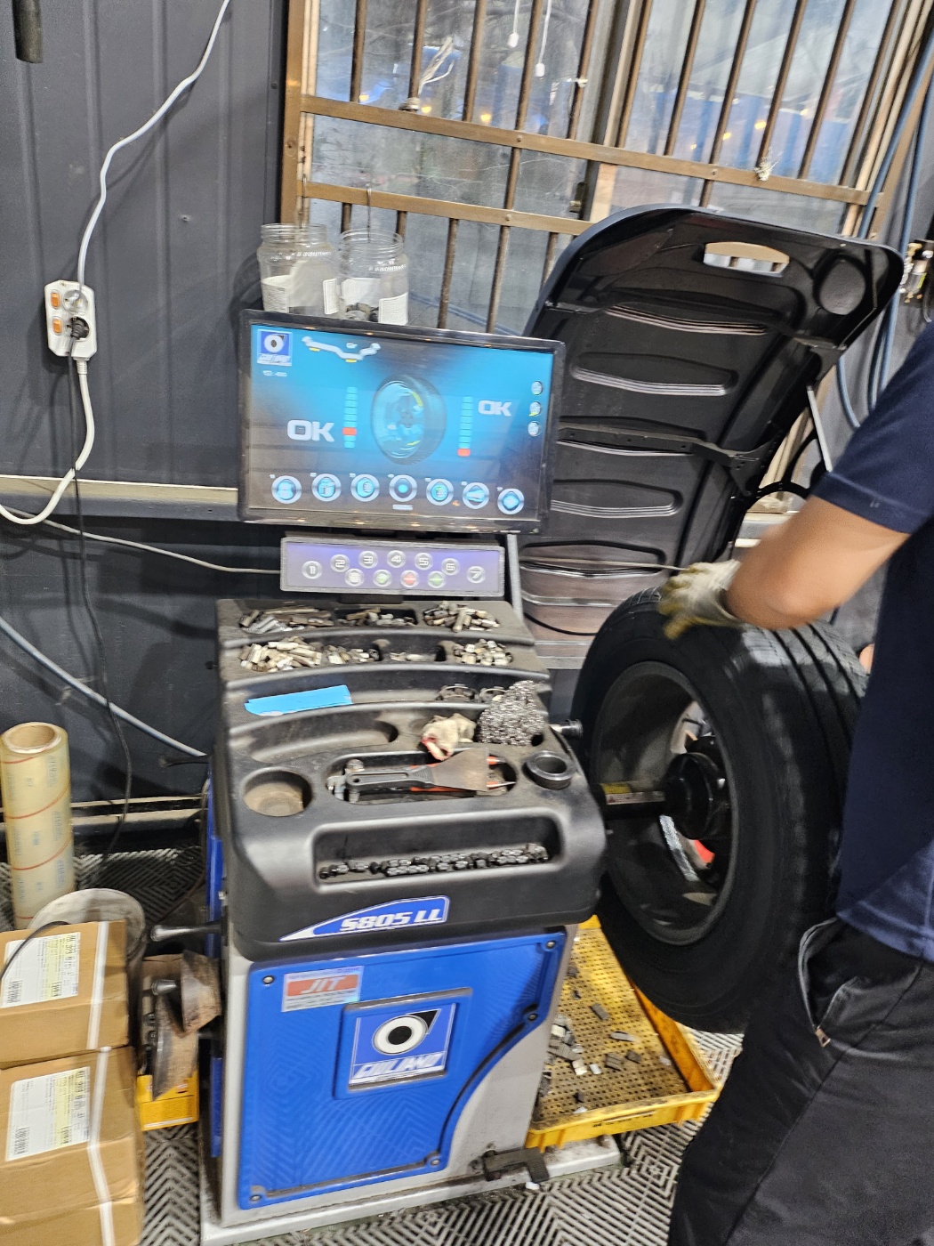 /user/k/kingkongtire/editor/2310/0c88e4e08ba70de4f87c3ef4cafce216_1697704510_4021.jpg 이미지크게보기