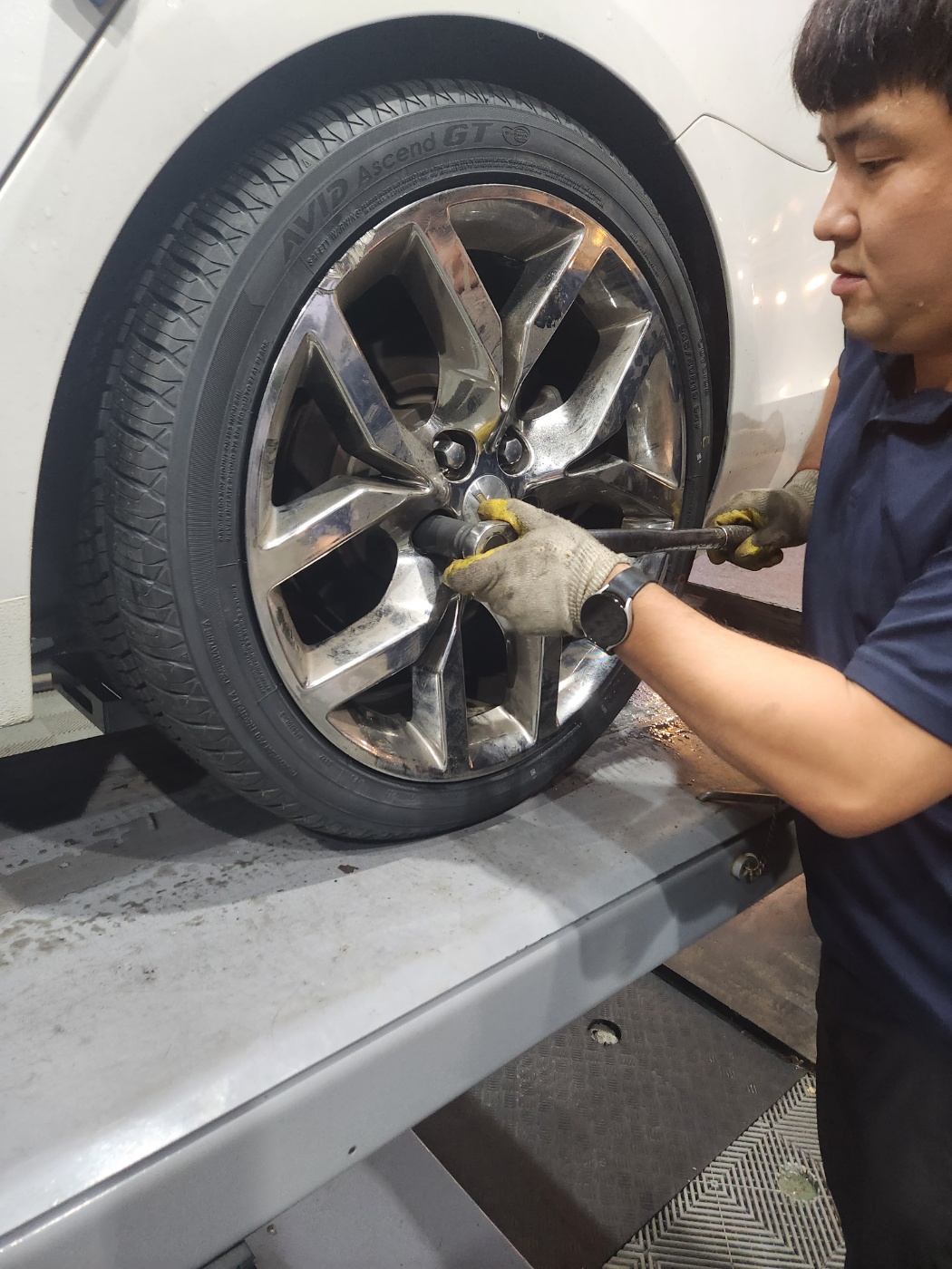 /user/k/kingkongtire/editor/2310/0c88e4e08ba70de4f87c3ef4cafce216_1697704699_3306.jpg 이미지크게보기