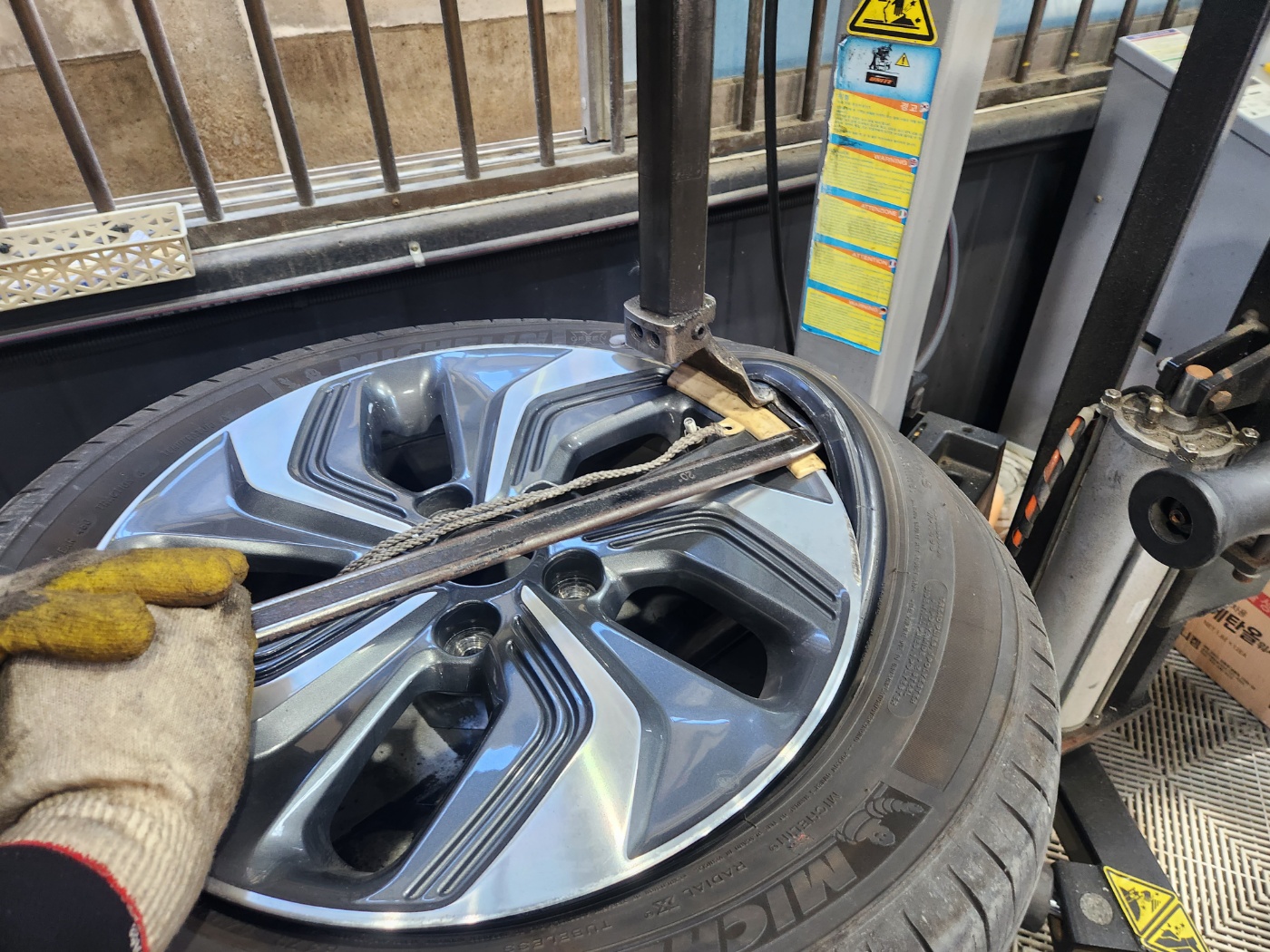 /user/k/kingkongtire/editor/2310/0fb15e164c6eb8ac0d6cb0423fa4ac84_1696226751_2404.jpg 이미지크게보기