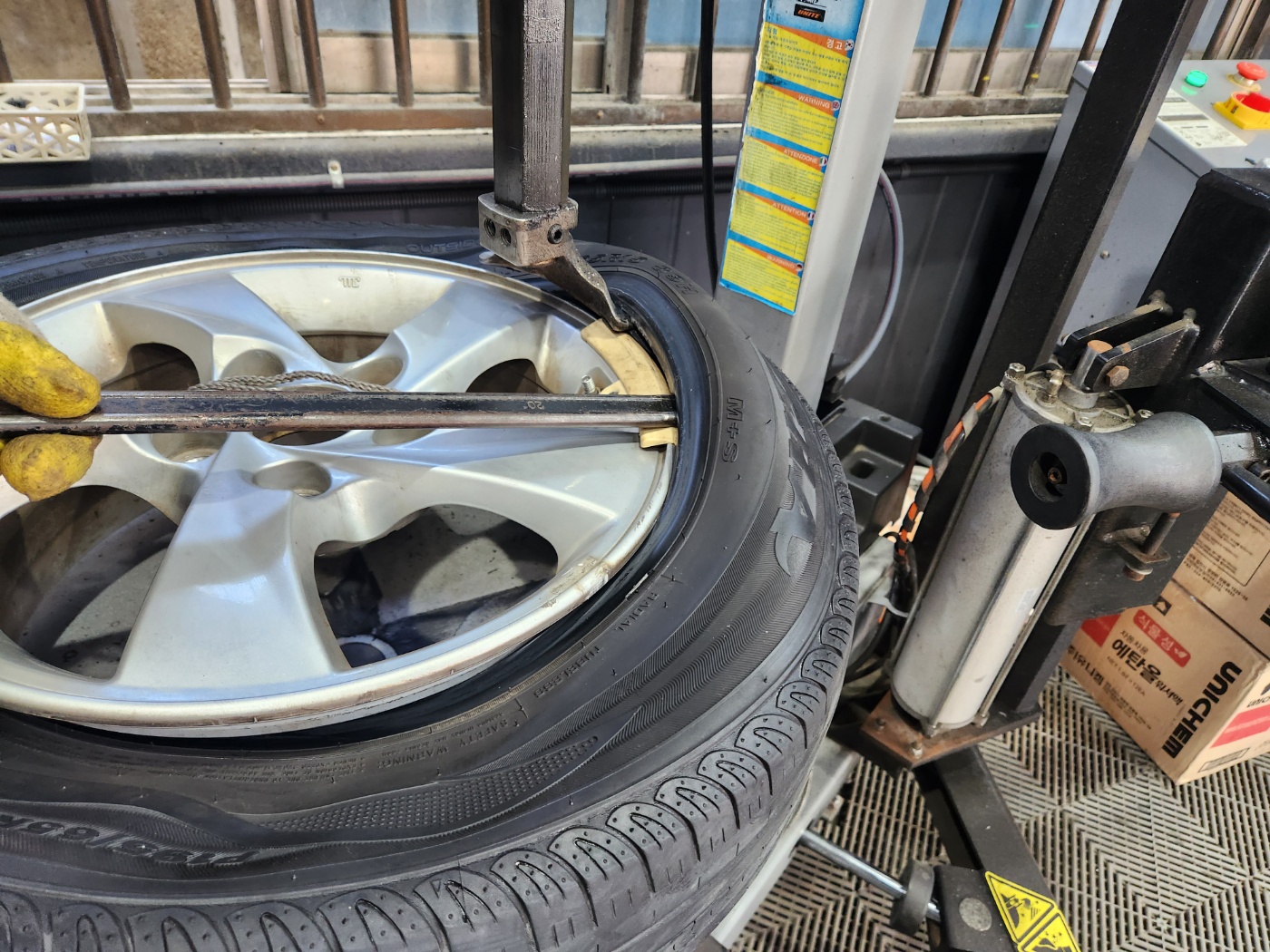 /user/k/kingkongtire/editor/2310/61bcb2743bbd0a91c1a79d02fe3329b1_1696575217_5425.jpg 이미지크게보기