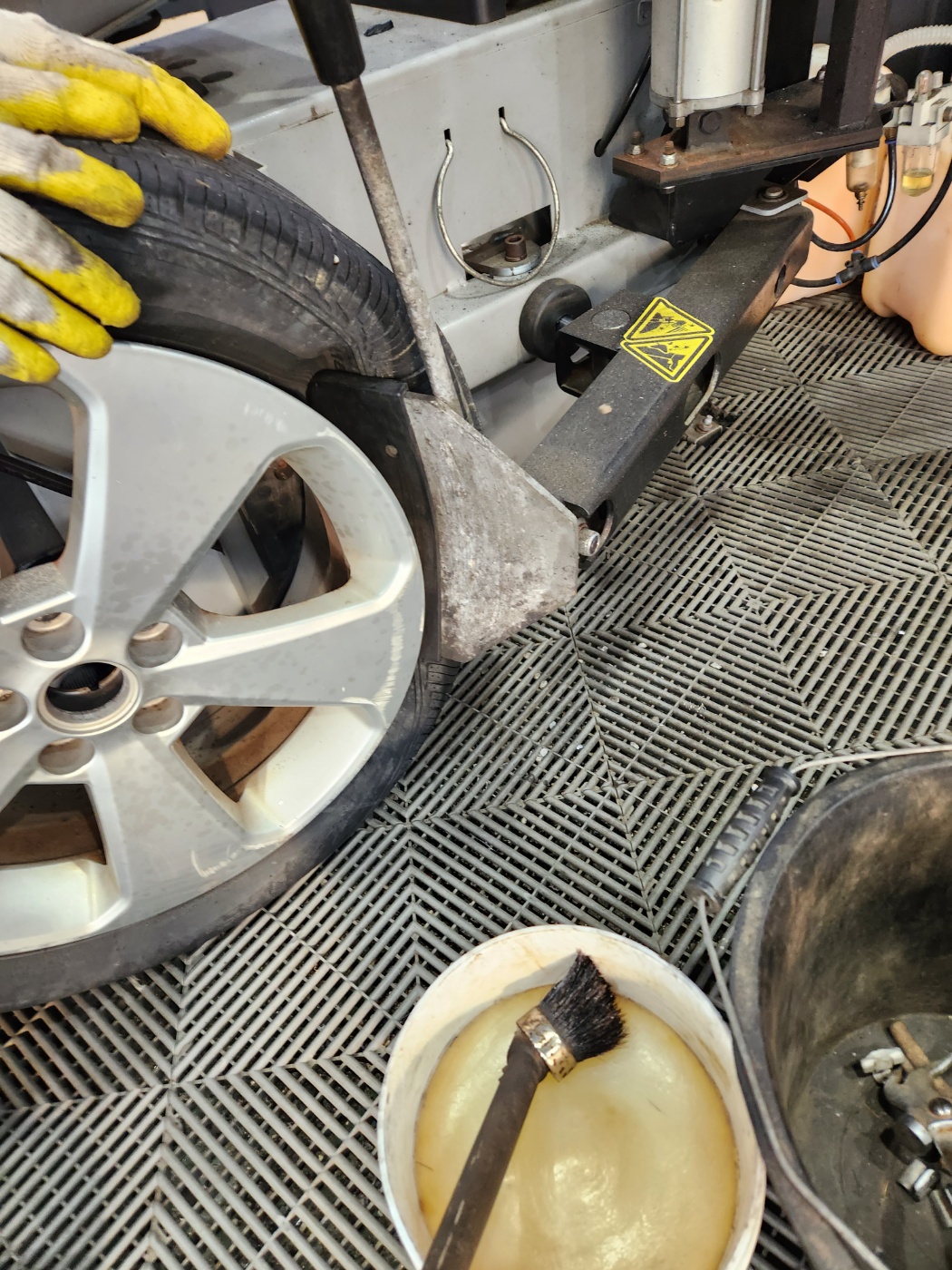 /user/k/kingkongtire/editor/2310/7c7b6793025fdbf9245249e716837714_1696322386_2142.jpg 이미지크게보기