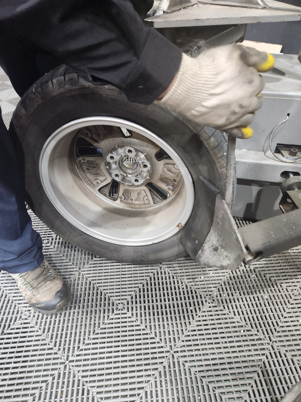 /user/k/kingkongtire/editor/2310/8de4203aec498d9087641cef0da4b5f4_1697449563_9938.jpg 이미지크게보기