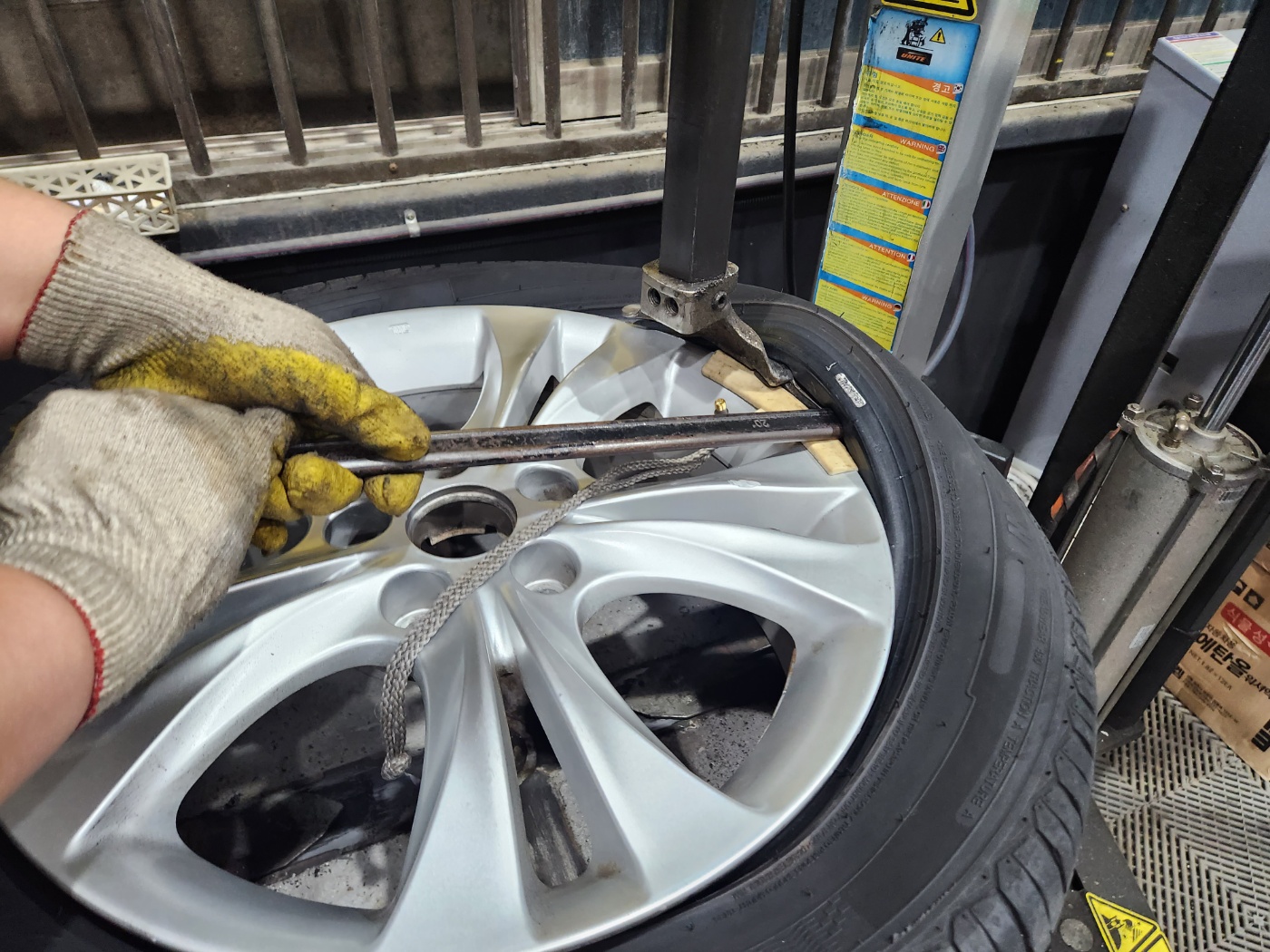 /user/k/kingkongtire/editor/2310/a009cda4fe3547970ed86c1fc71bbfc9_1697240746_6049.jpg 이미지크게보기