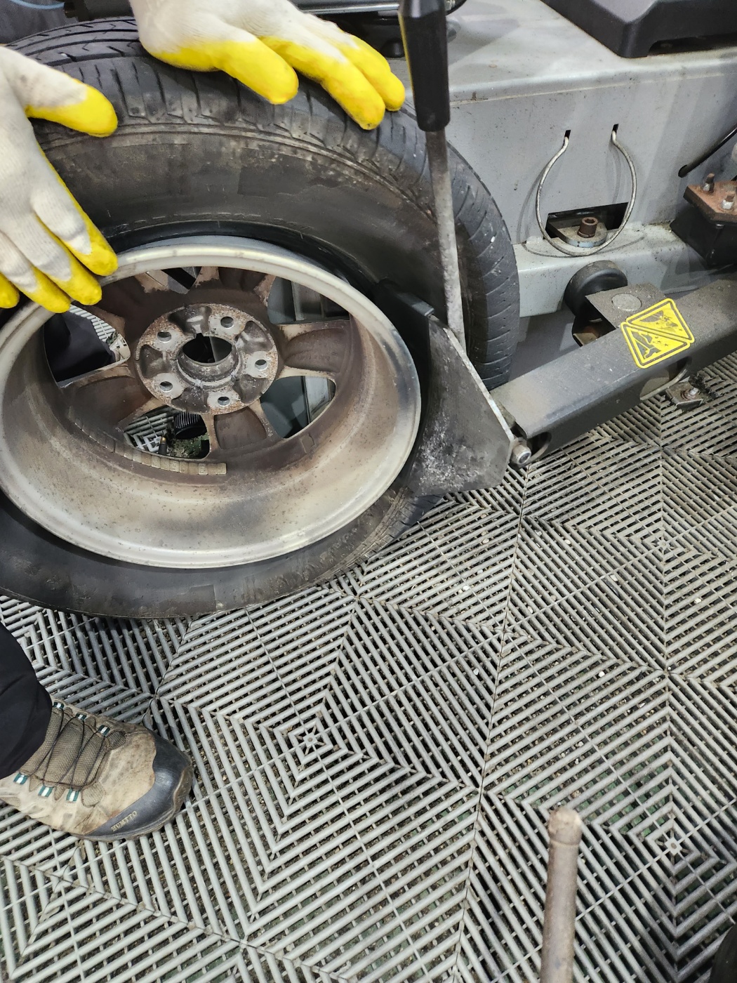 /user/k/kingkongtire/editor/2310/a009cda4fe3547970ed86c1fc71bbfc9_1697246606_4385.jpg 이미지크게보기